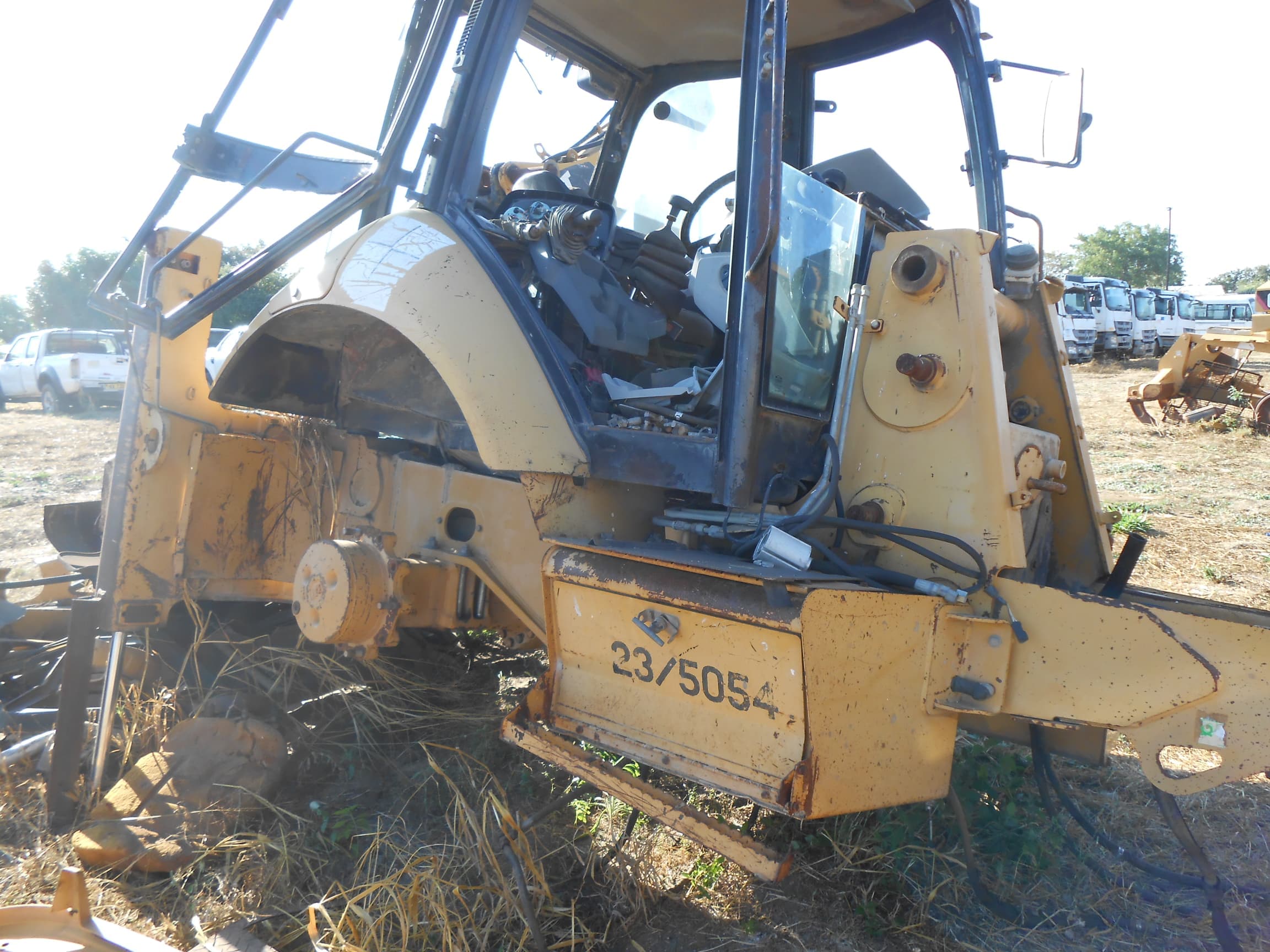 Backhoe Loader 11t — image 3