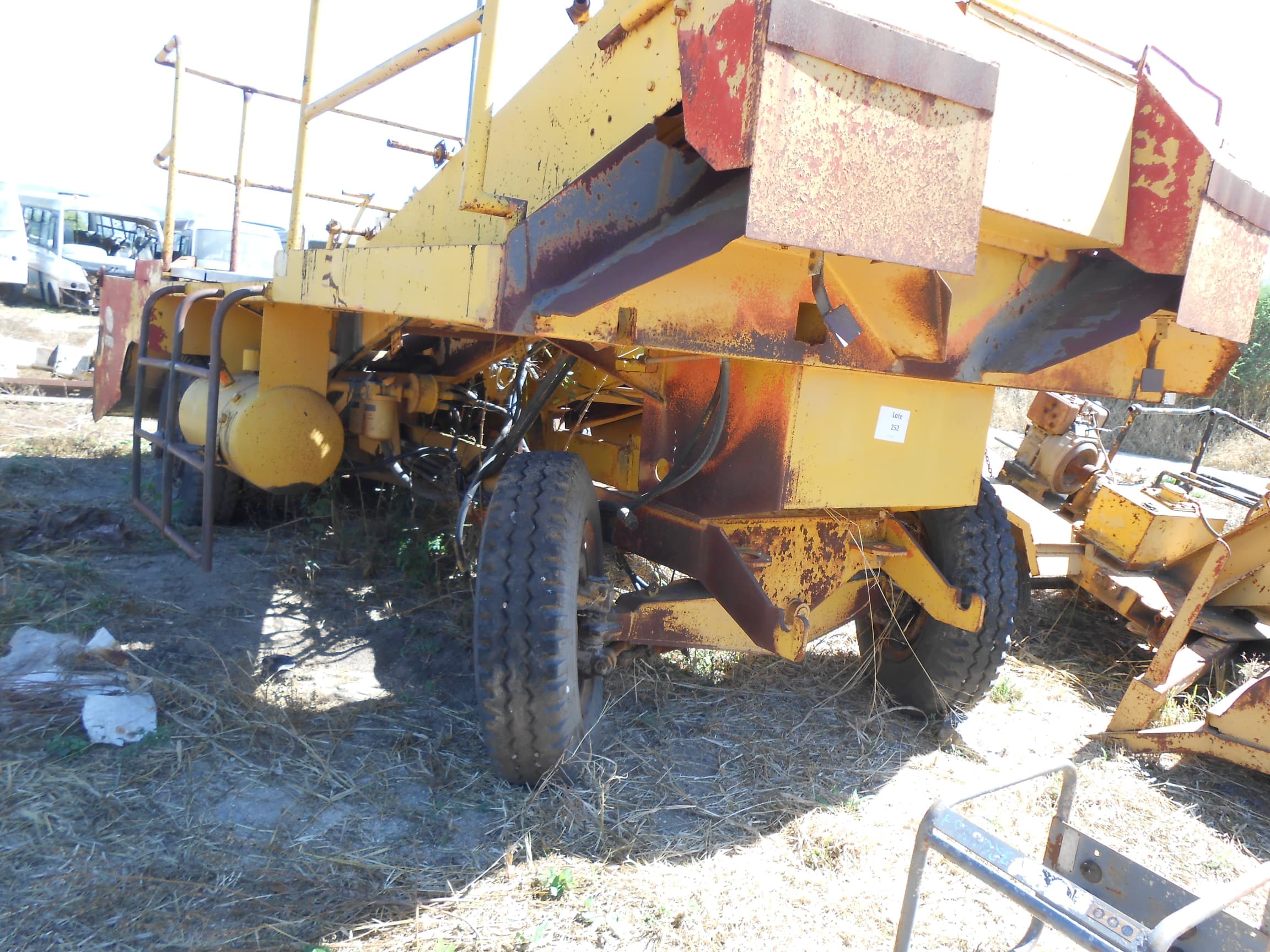 Chip Spreader W/Engine