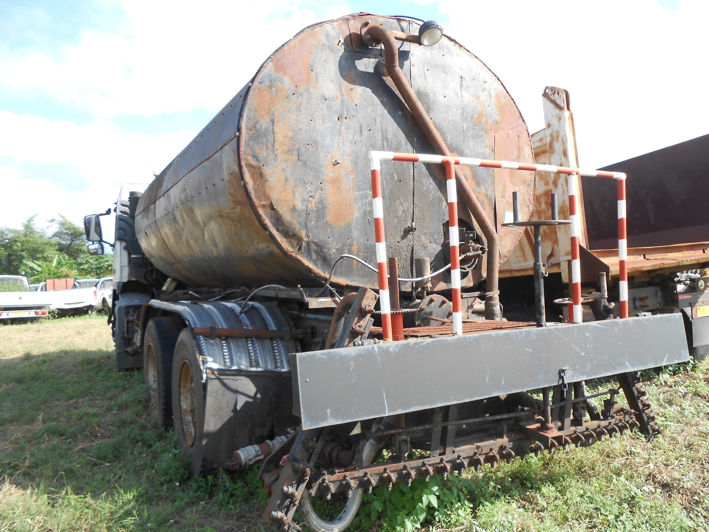 Bitumen Distributor 8.000l — image 2