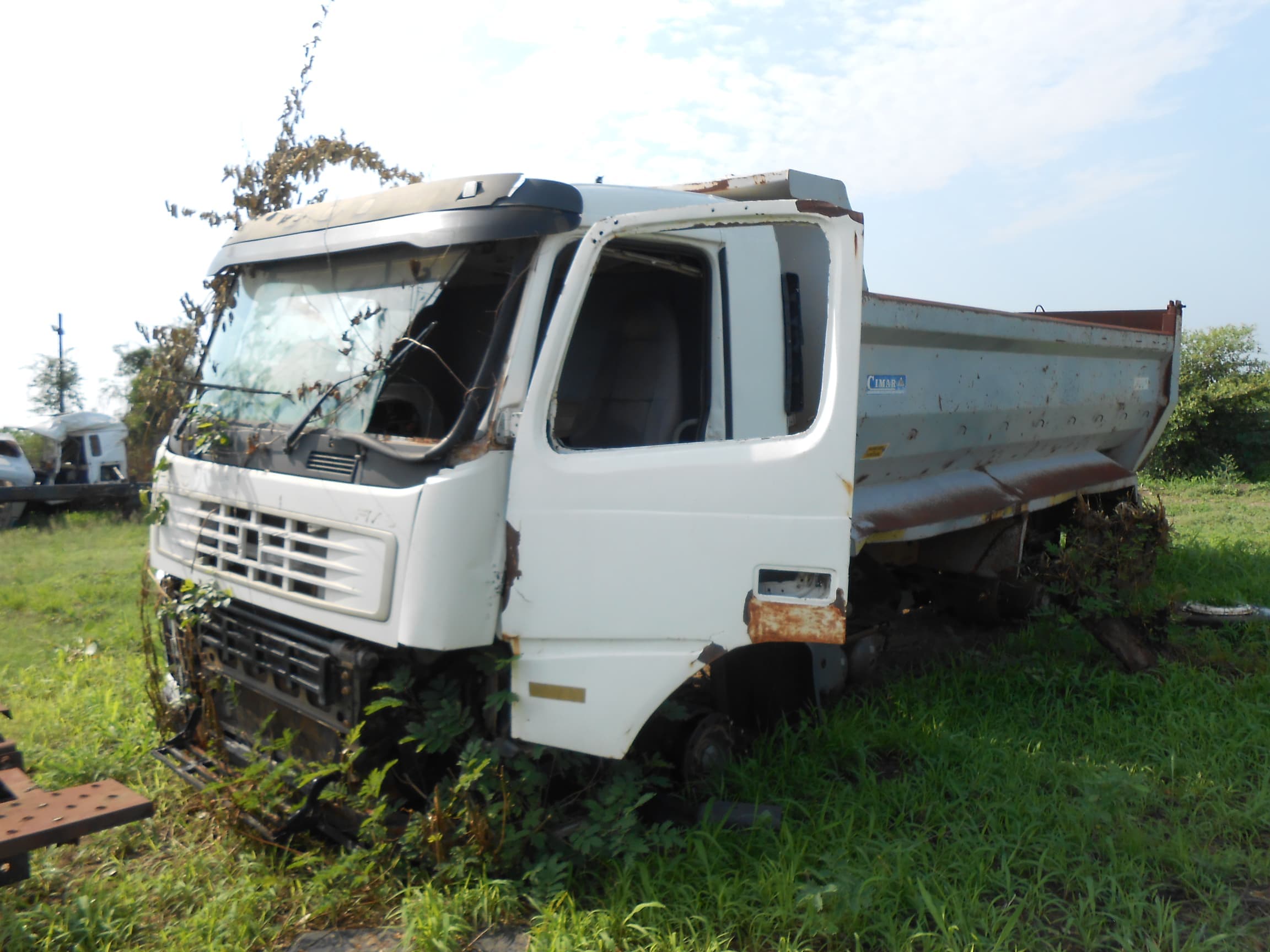 Tipper Truck 26t (6X4) — image 2