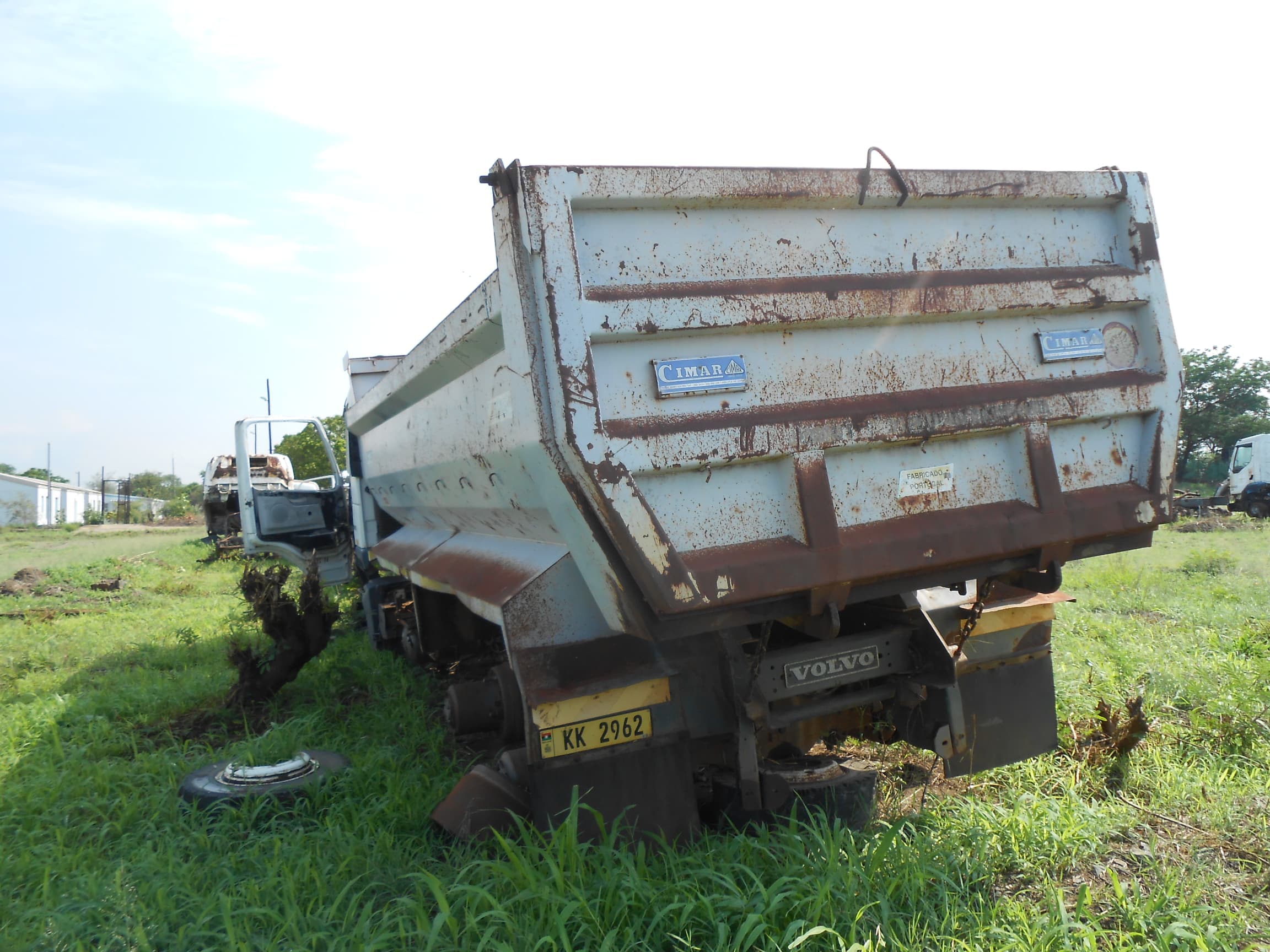 Tipper Truck 26t (6X4) — image 4