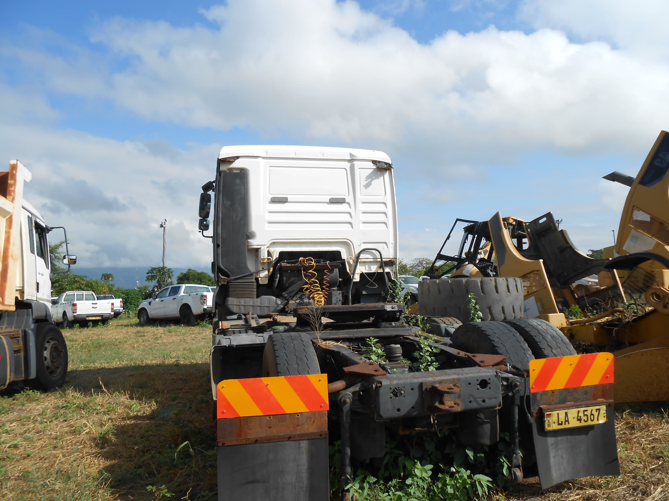 Horse Truck 6X4 — image 2