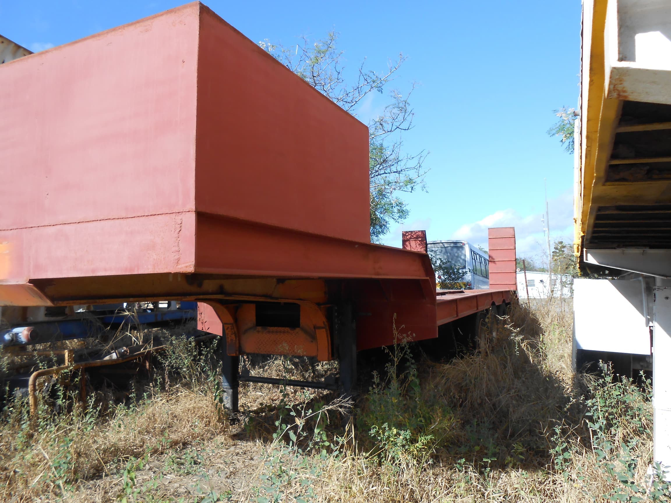 Lowbed 30t — imagem 1