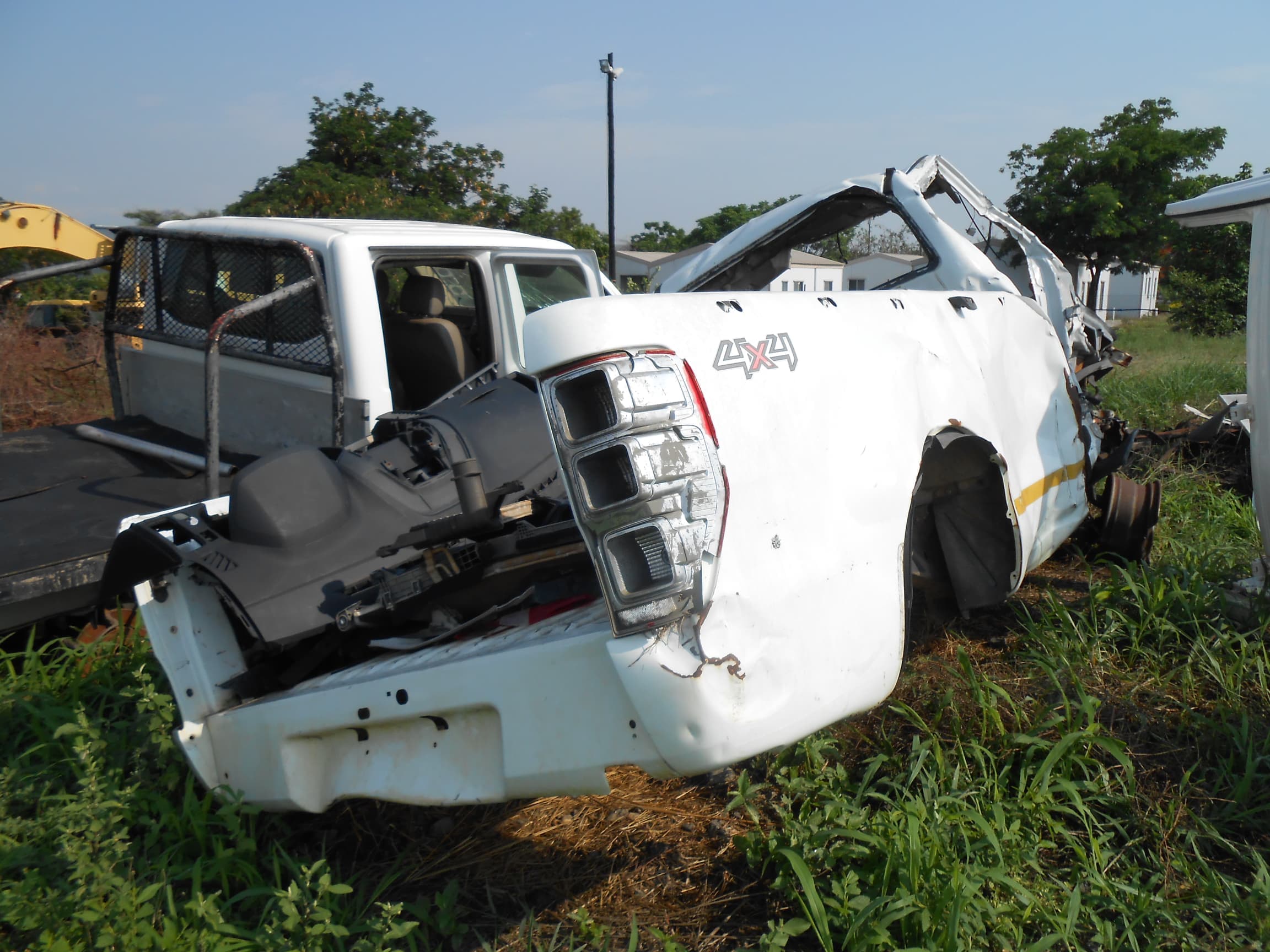 Pickup S/Cab 4x4 — image 3