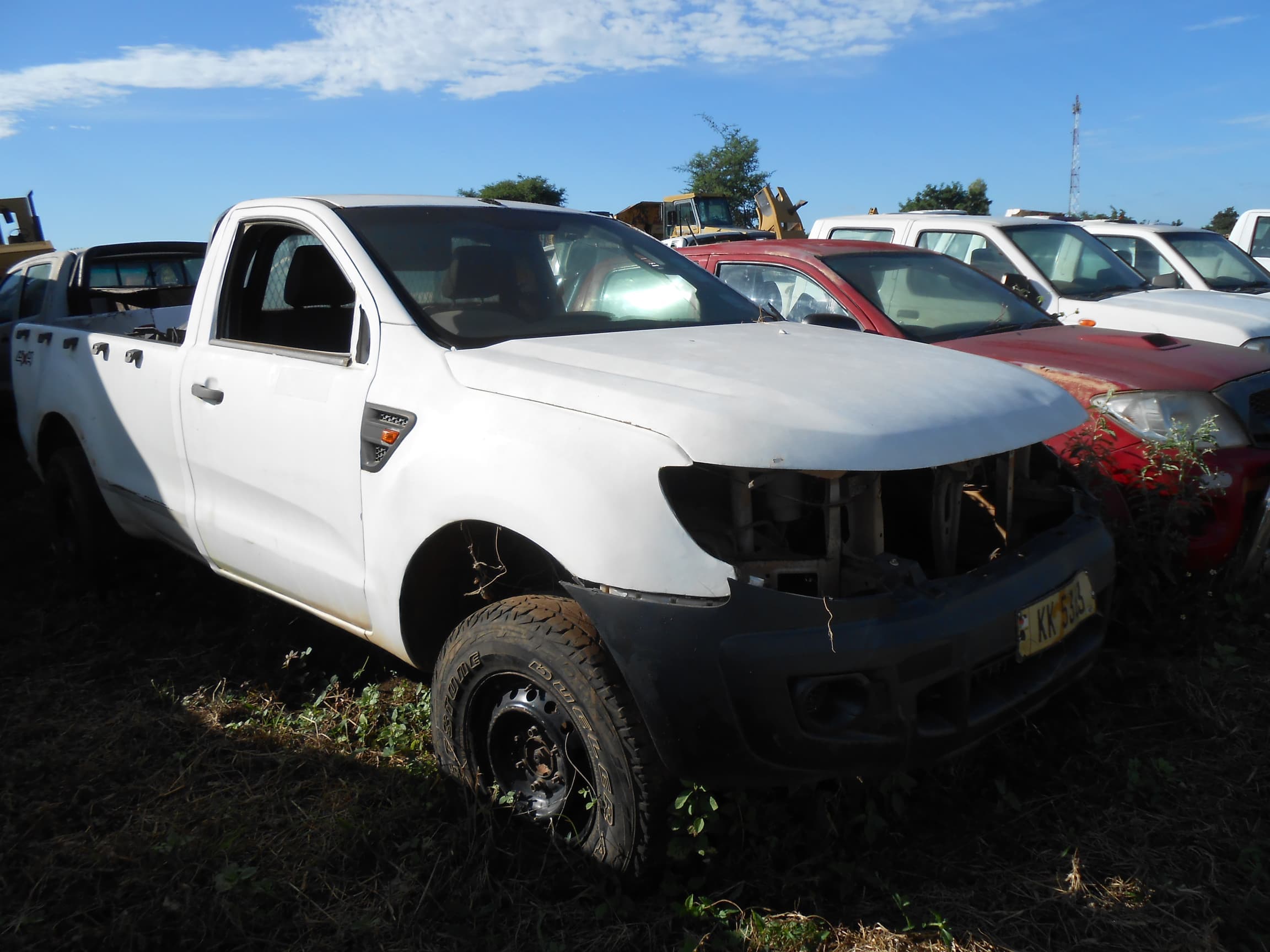 Pickup S/Cab 4x4 — image 2