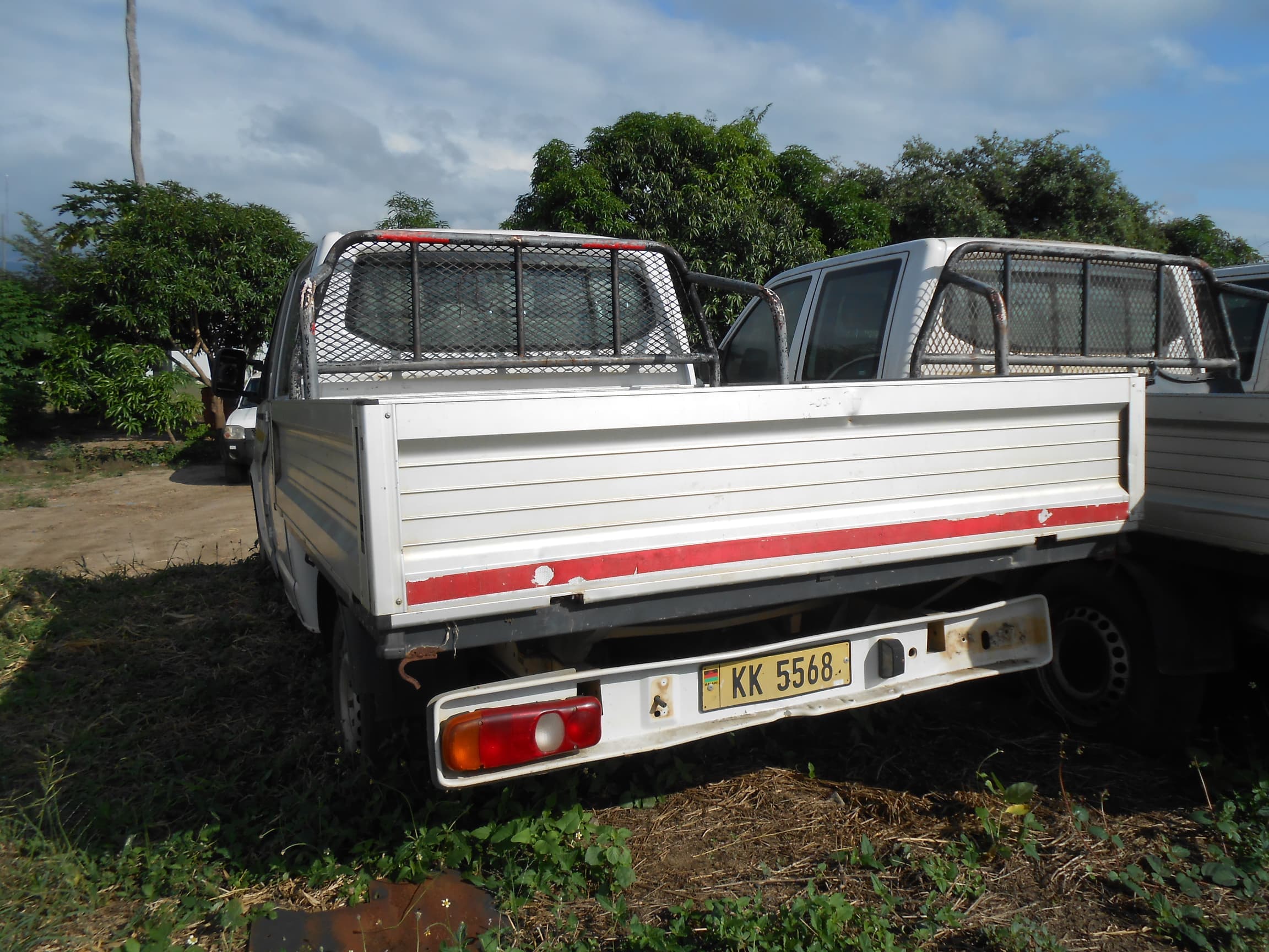 Double Cabin Van — image 3