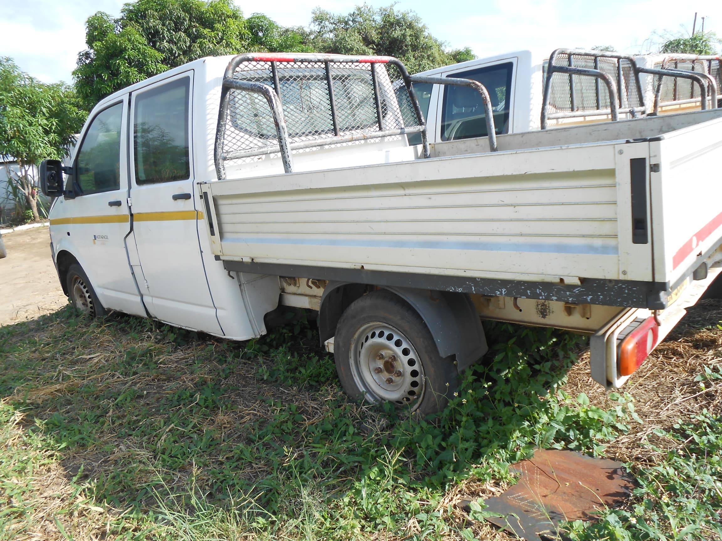 Double Cabin Van — image 4