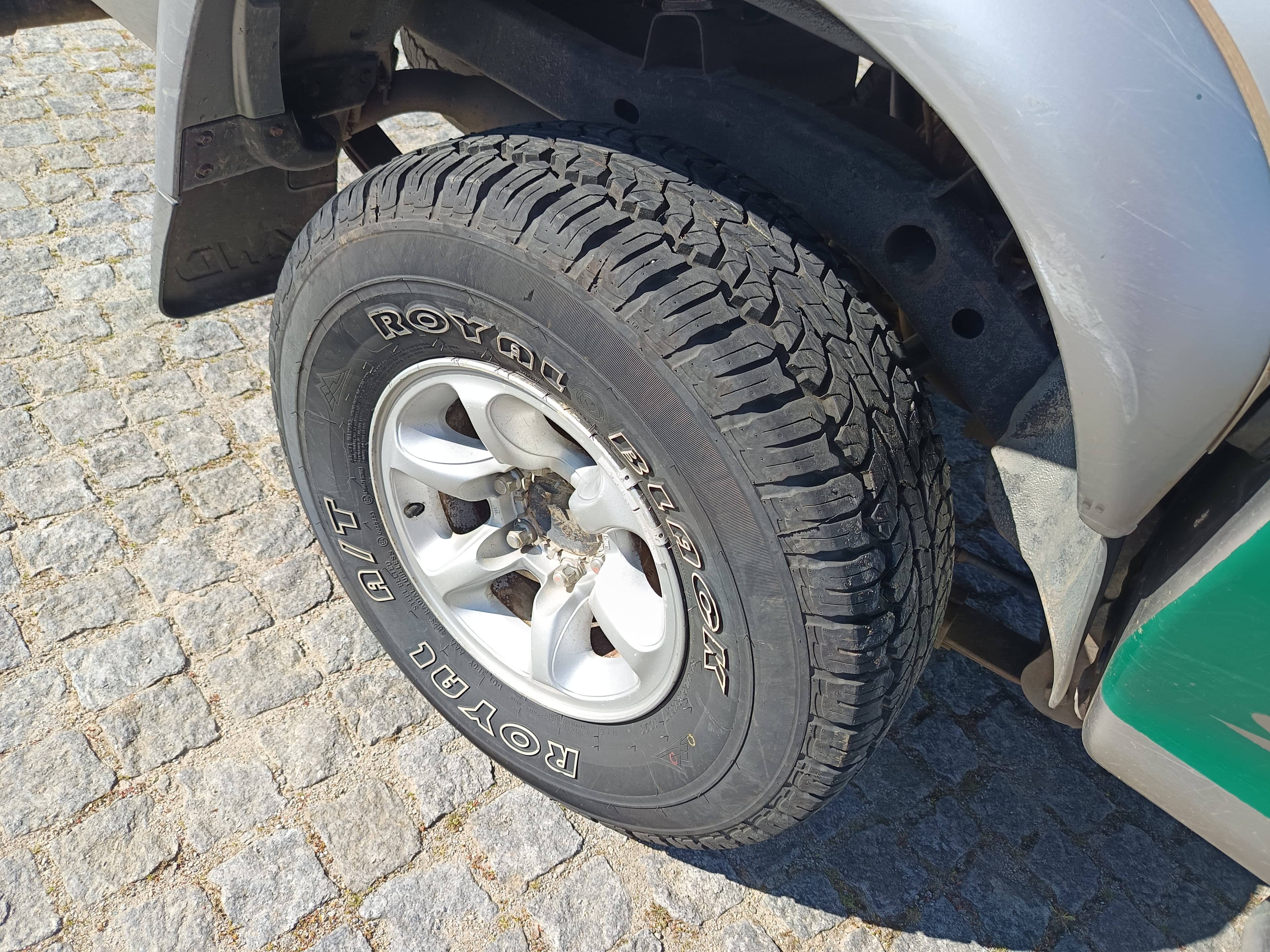 Mitsubishi L200 2.5 TDi 4WD · Ano 1997 — image 10