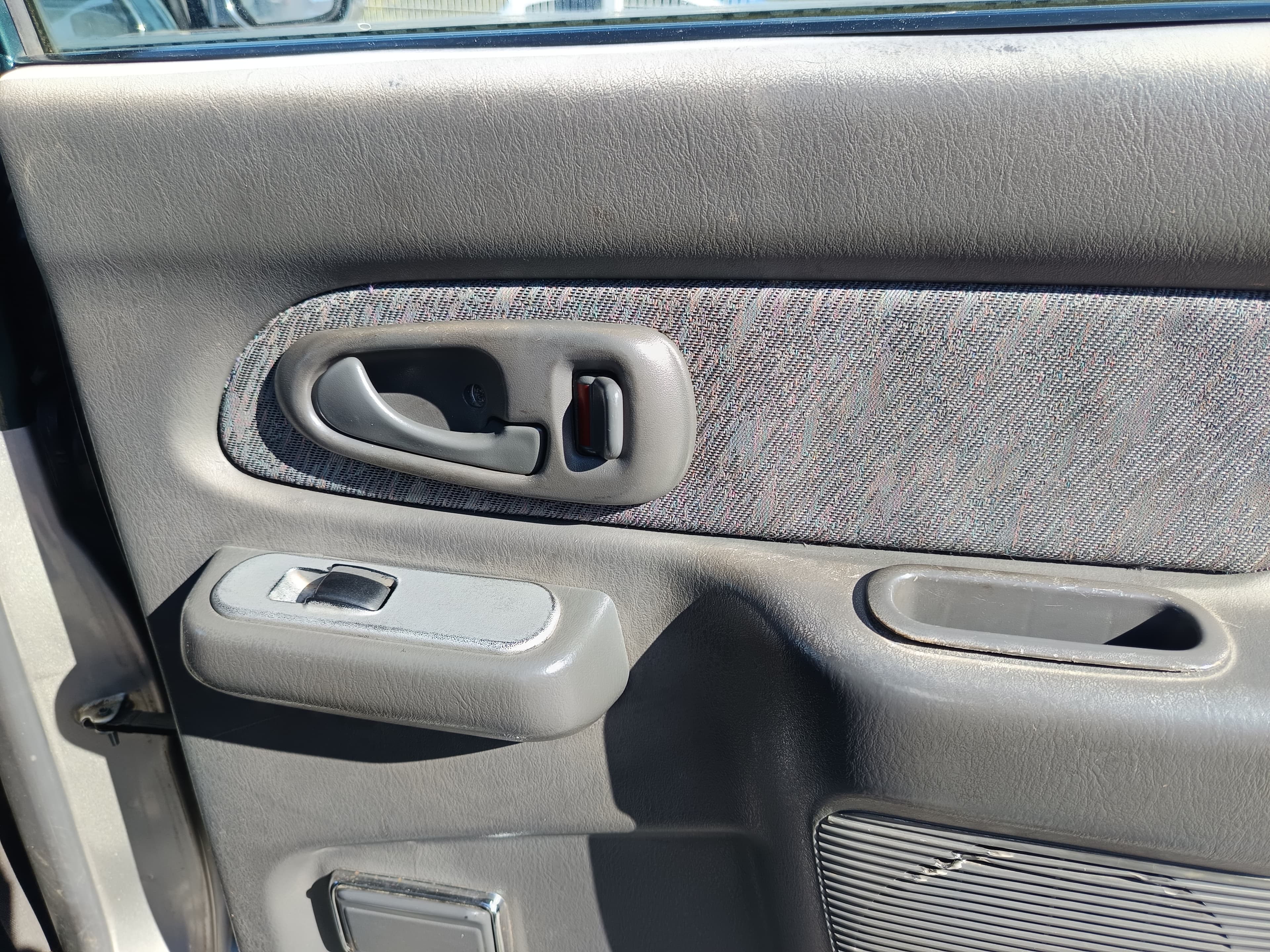 Mitsubishi L200 2.5 TDi 4WD · Ano 1997 — image 27