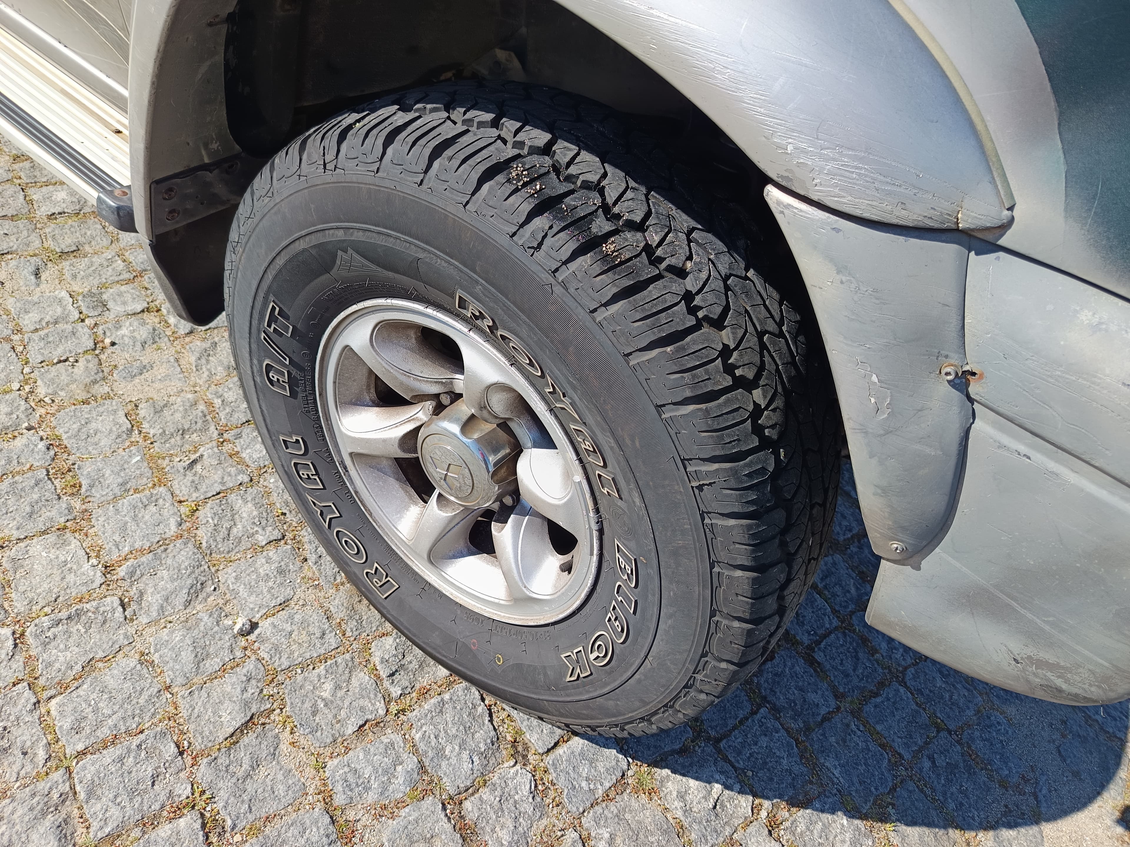 Mitsubishi L200 2.5 TDi 4WD · Ano 1997 — image 7