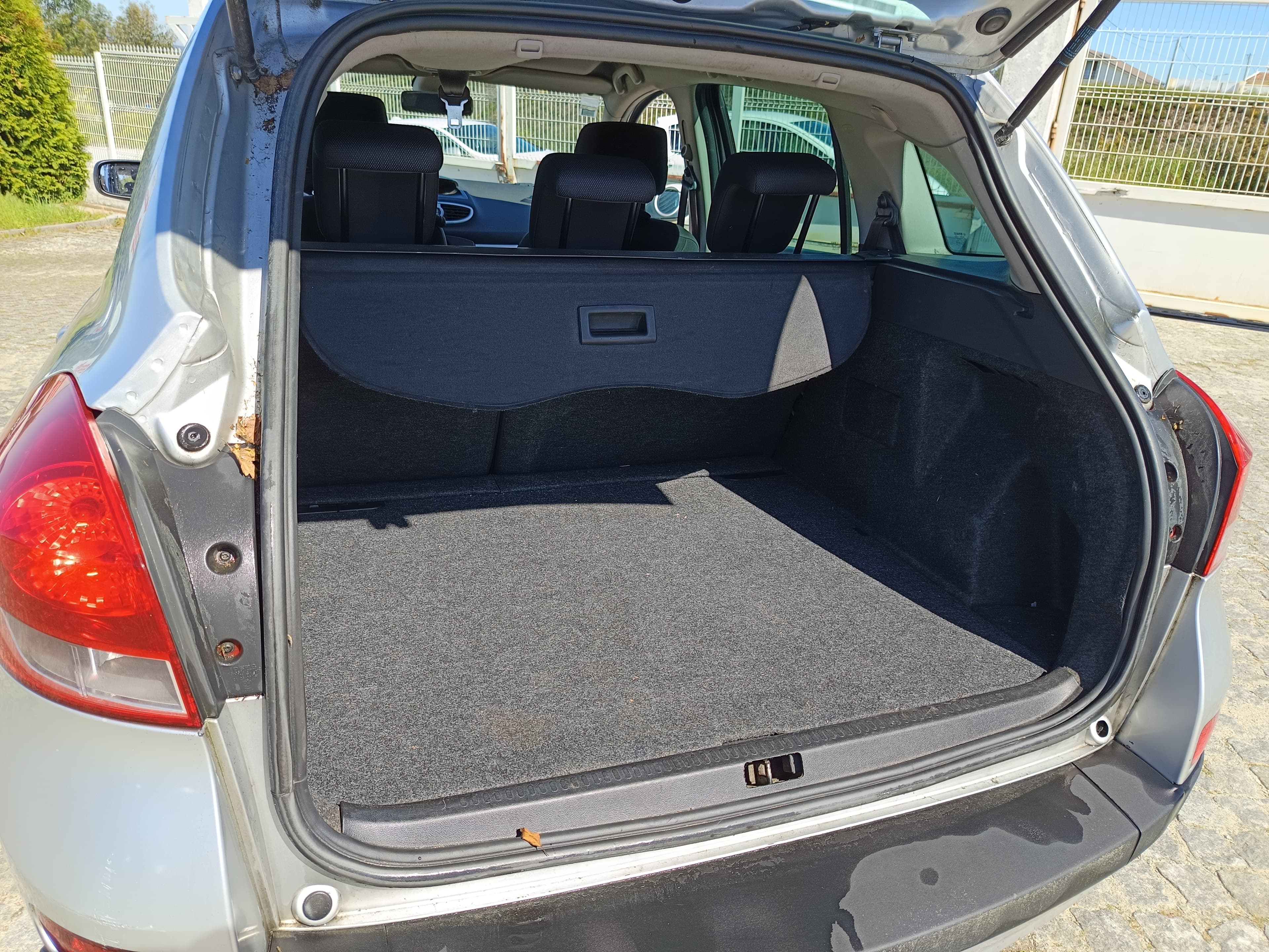 Renault Clio 1.5 dCi · Ano 2008 — imagem 22