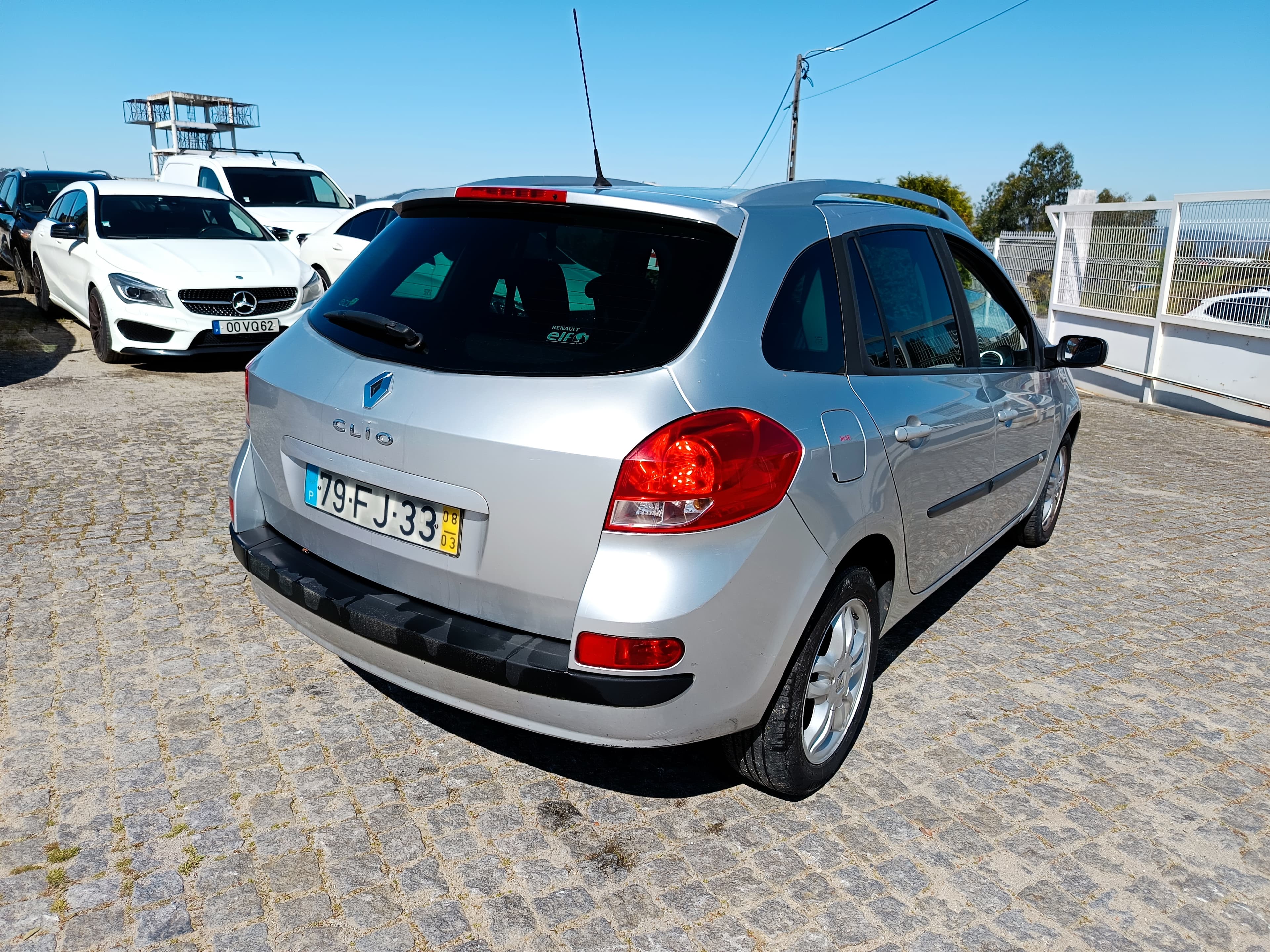 Renault Clio 1.5 dCi · Ano 2008 — imagem 6