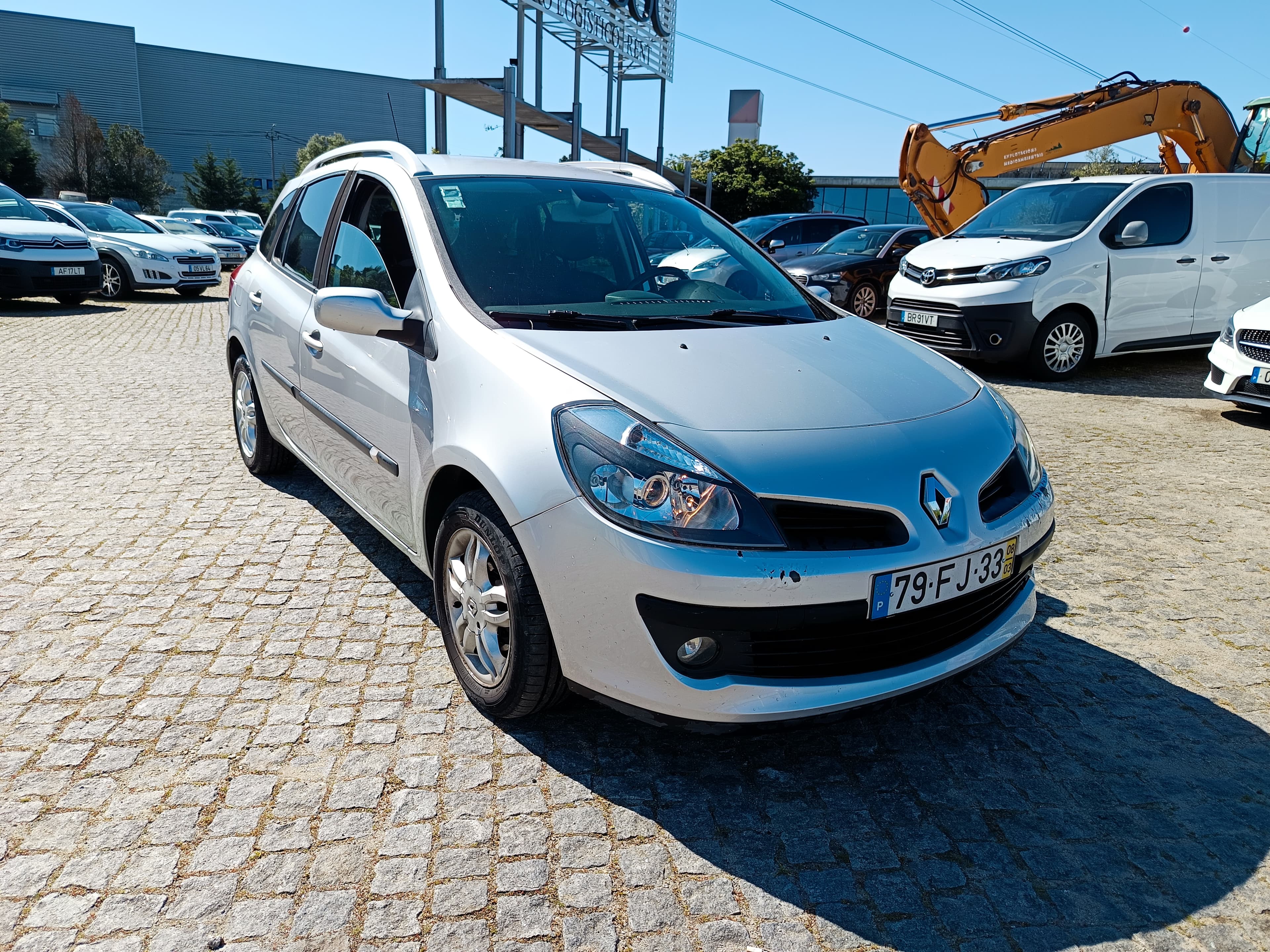 Renault Clio 1.5 dCi · Ano 2008 — imagem 3
