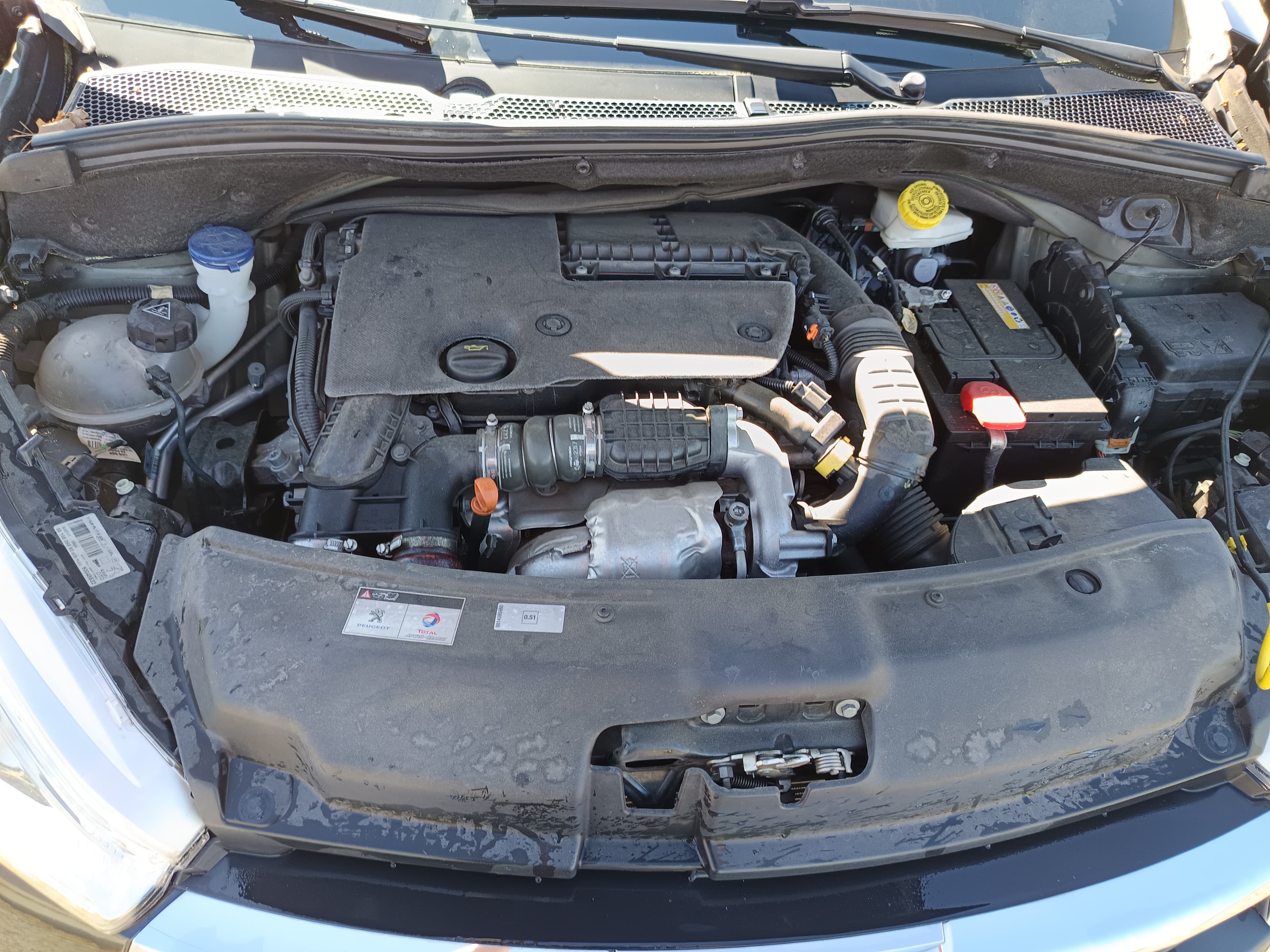 Peugeot 208 1.6 HDi · Ano 2018 — imagem 19