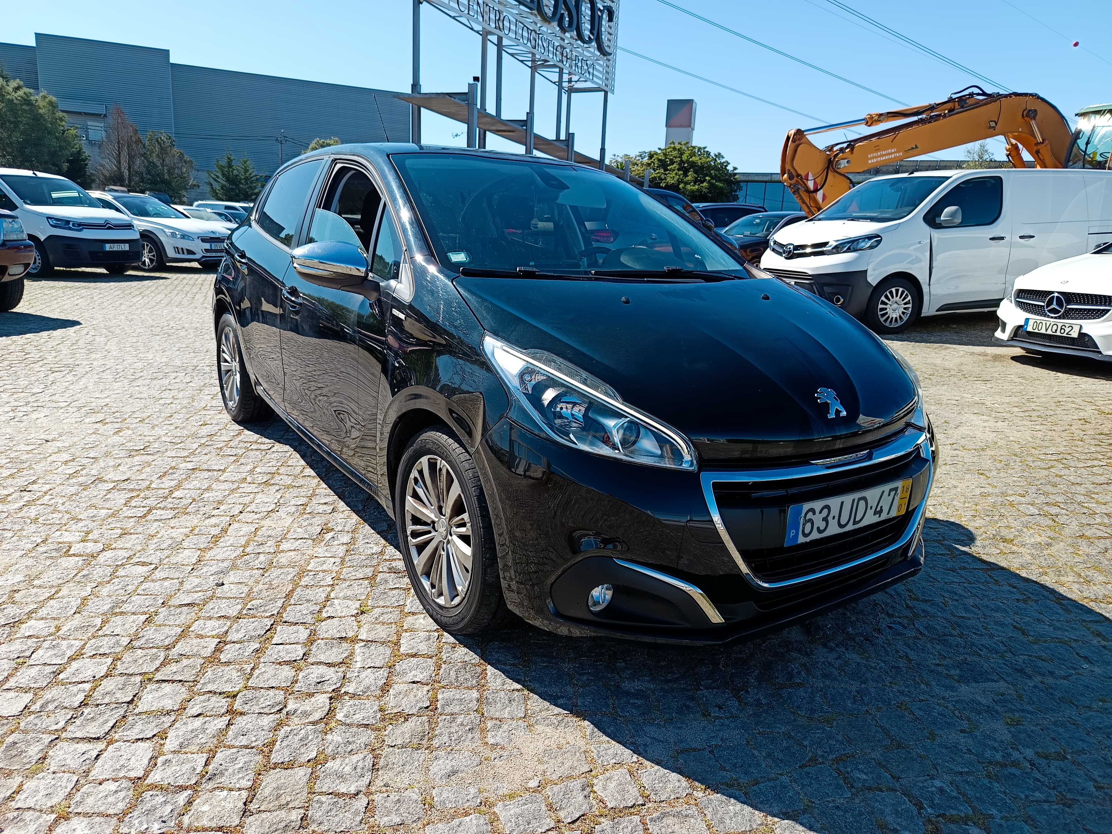 Peugeot 208 1.6 HDi · Ano 2018 — imagem 3
