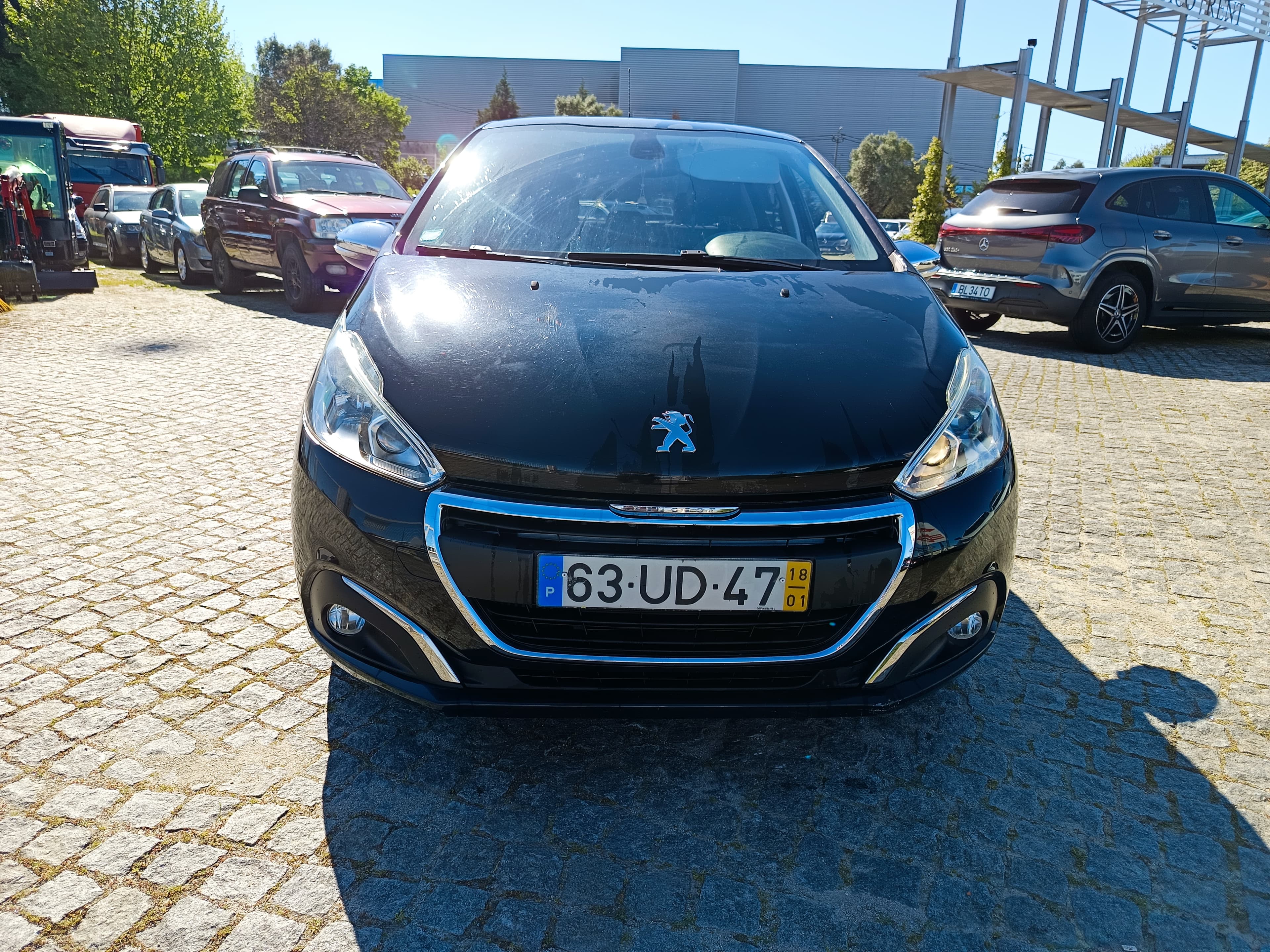 Peugeot 208 1.6 HDi · Ano 2018 — imagem 2