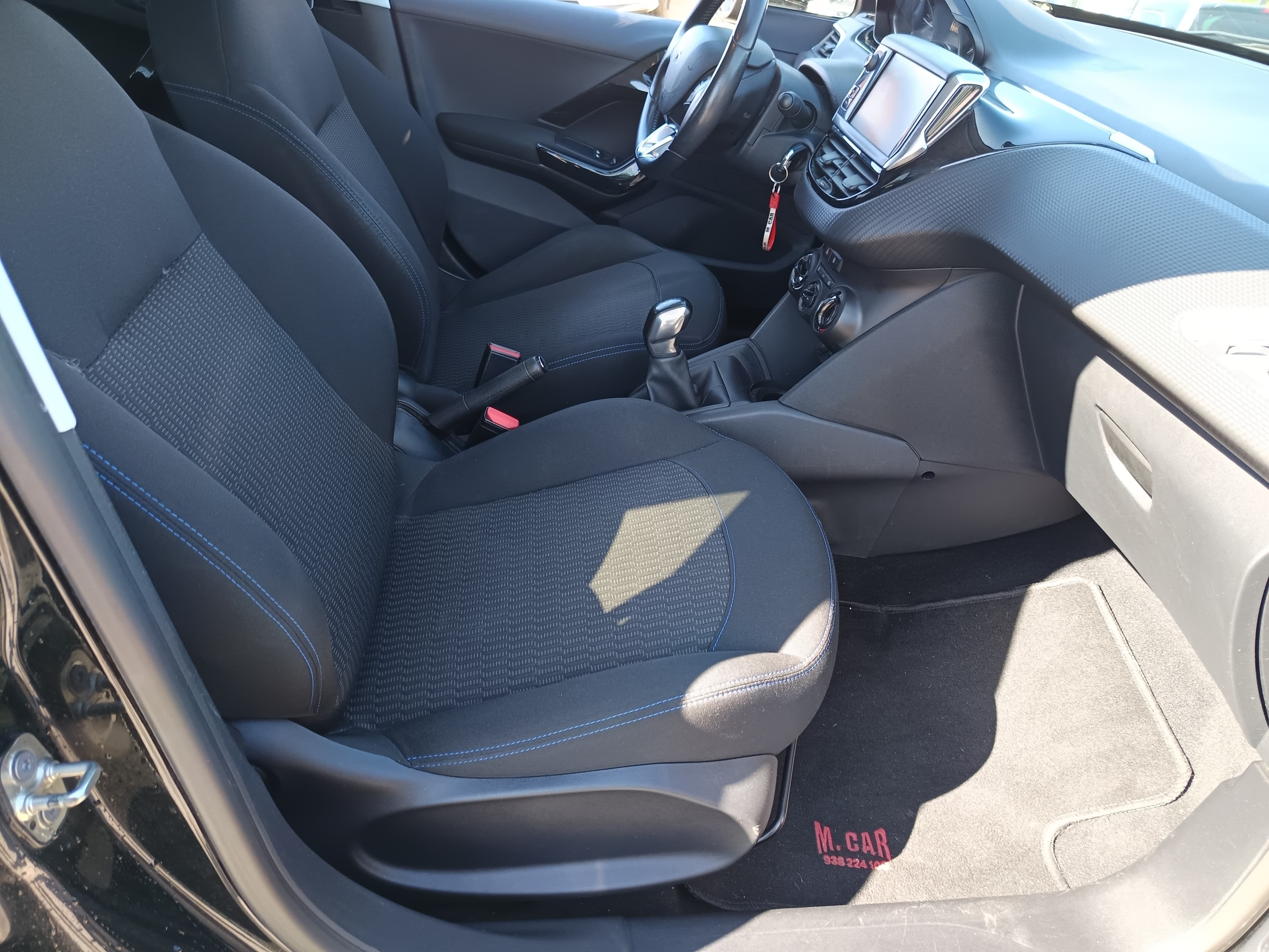 Peugeot 208 1.6 HDi · Ano 2018 — imagem 28