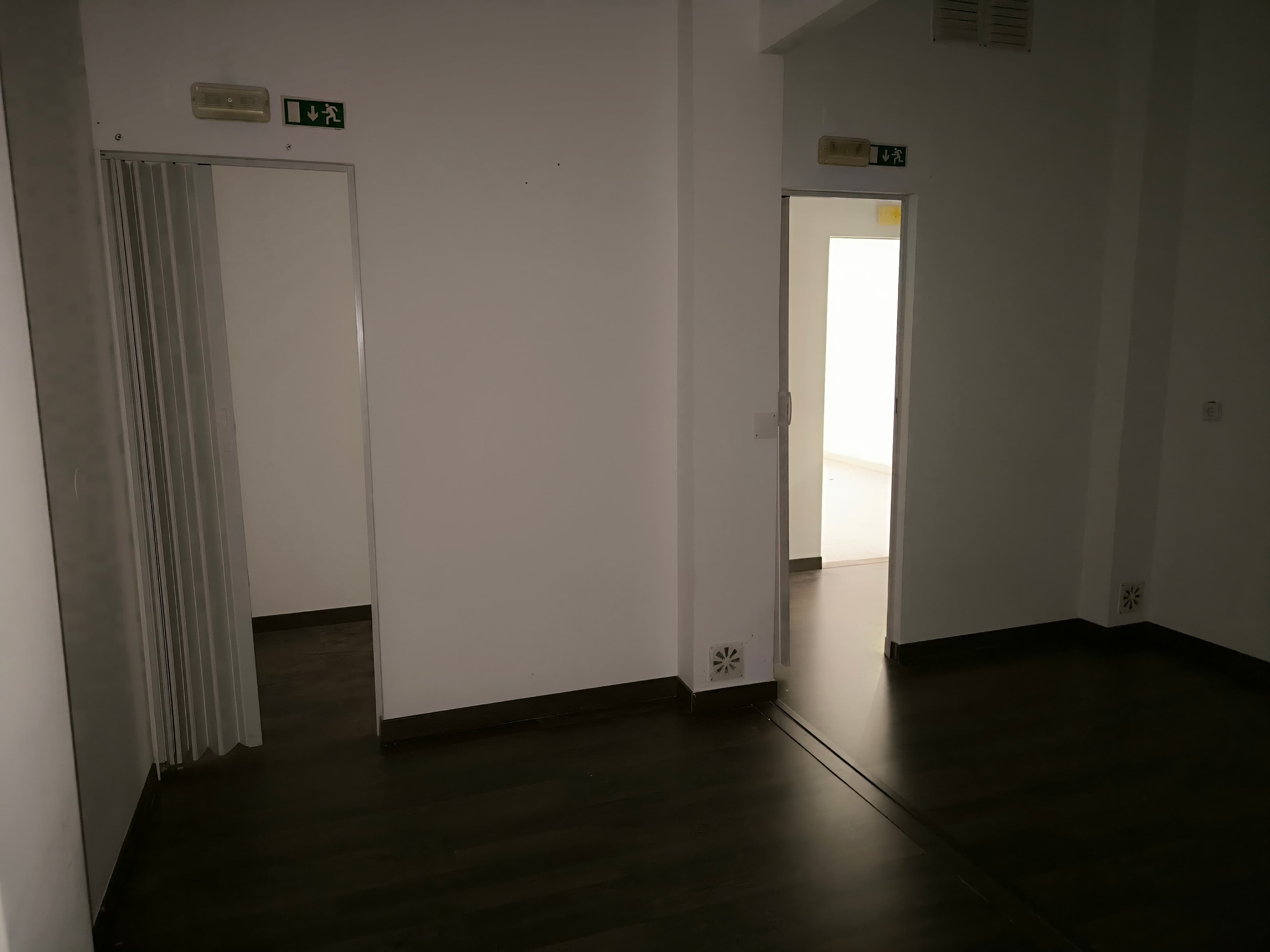 Loja · Amadora — image 10