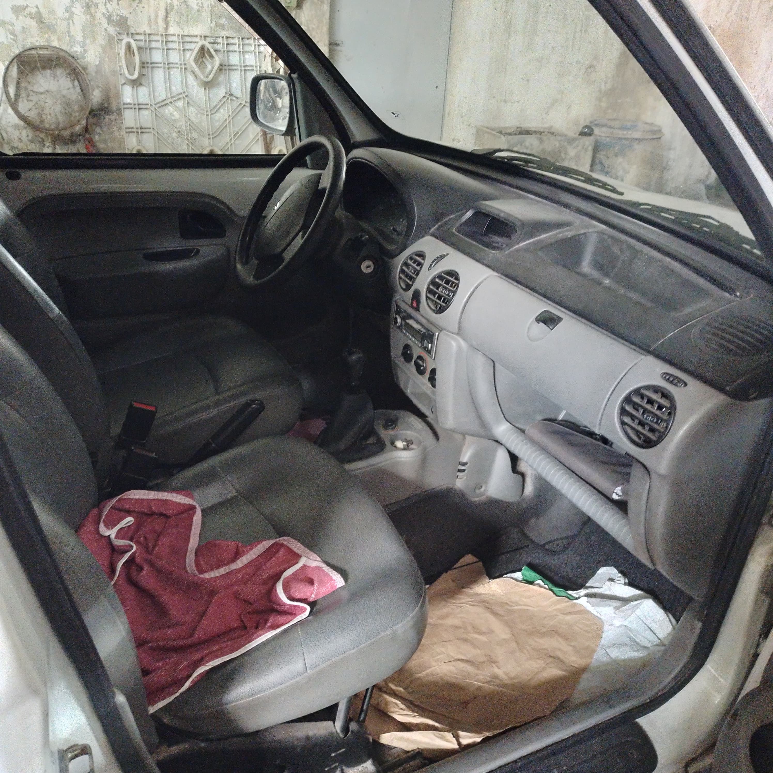 Renault Kangoo · Ano 2004 — image 3