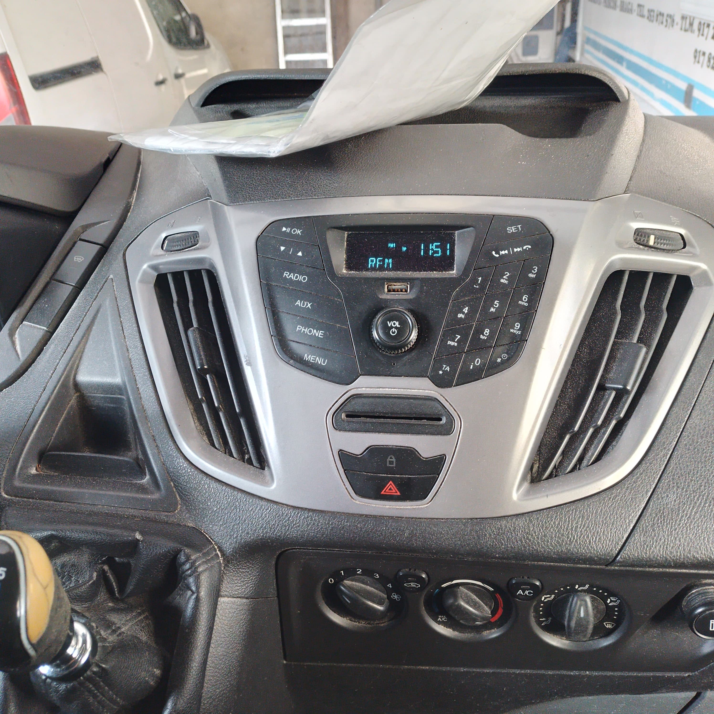 Ford Transit Custom · Ano 2013 — imagem 6