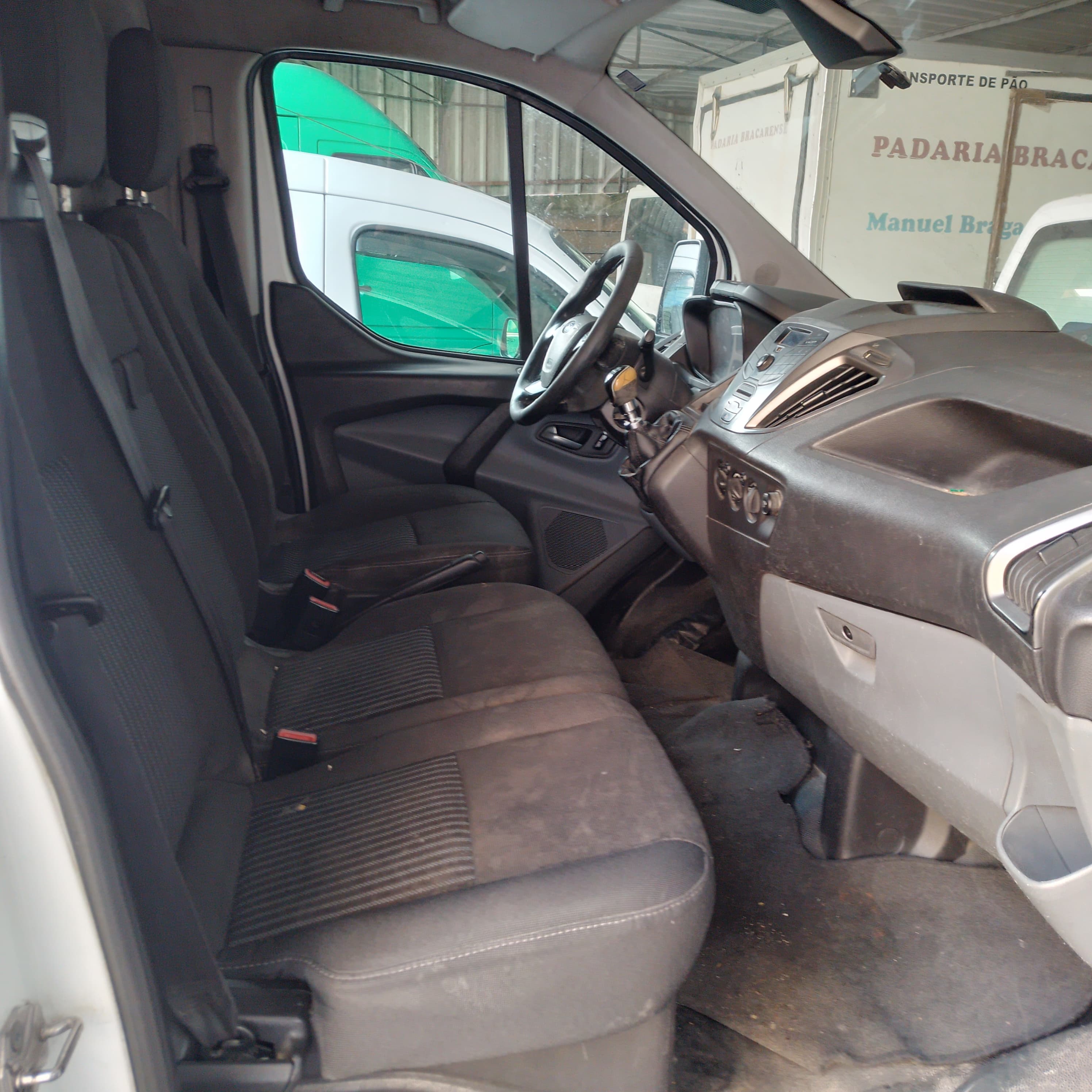 Ford Transit Custom · Ano 2013 — imagem 5