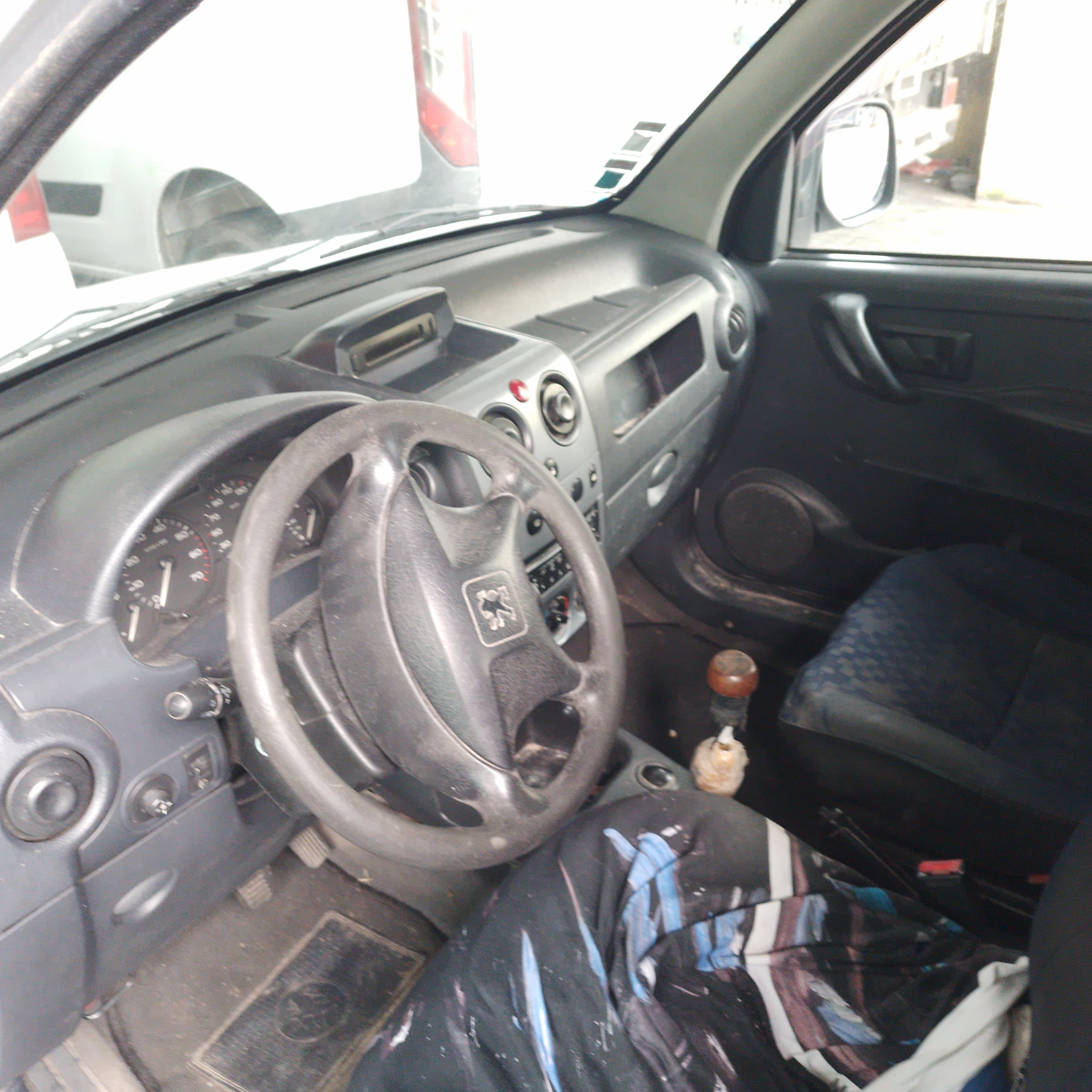 Peugeot Partner · Ano 2007 — imagen 2
