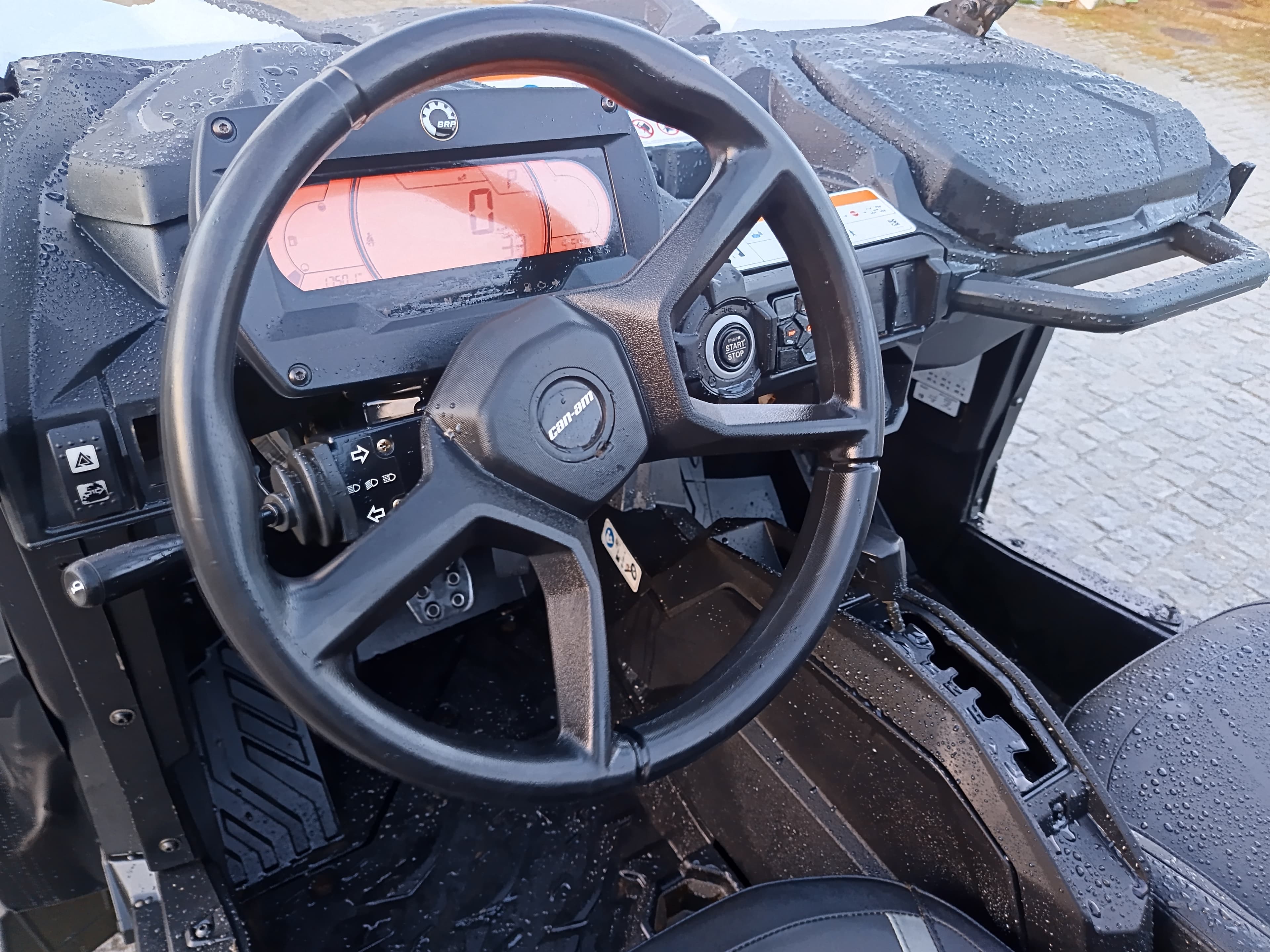 Buggy Can-Am Maverick Trail · Ano 2022 — imagem 13