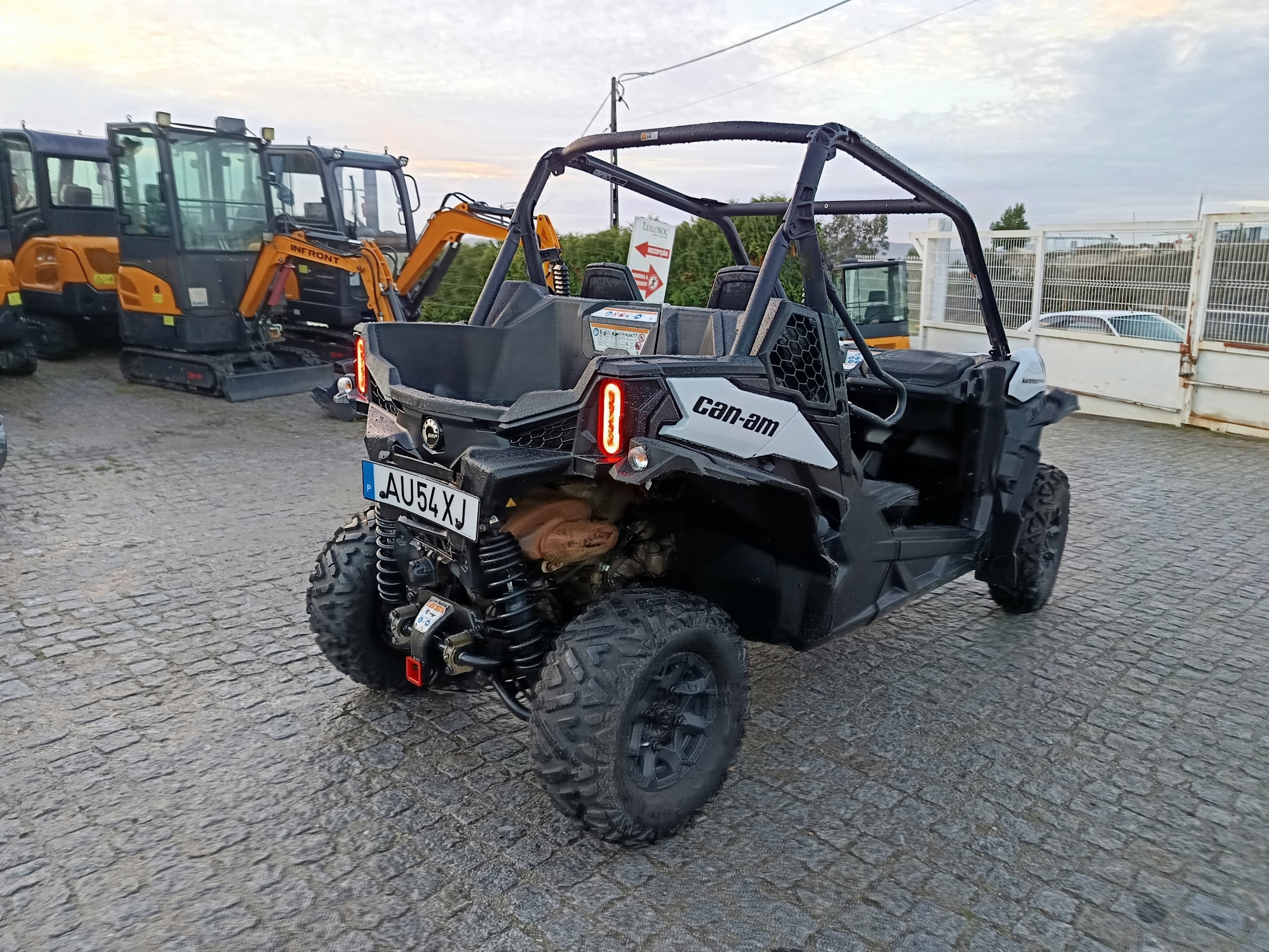 Buggy Can-Am Maverick Trail · Ano 2022 — imagem 5