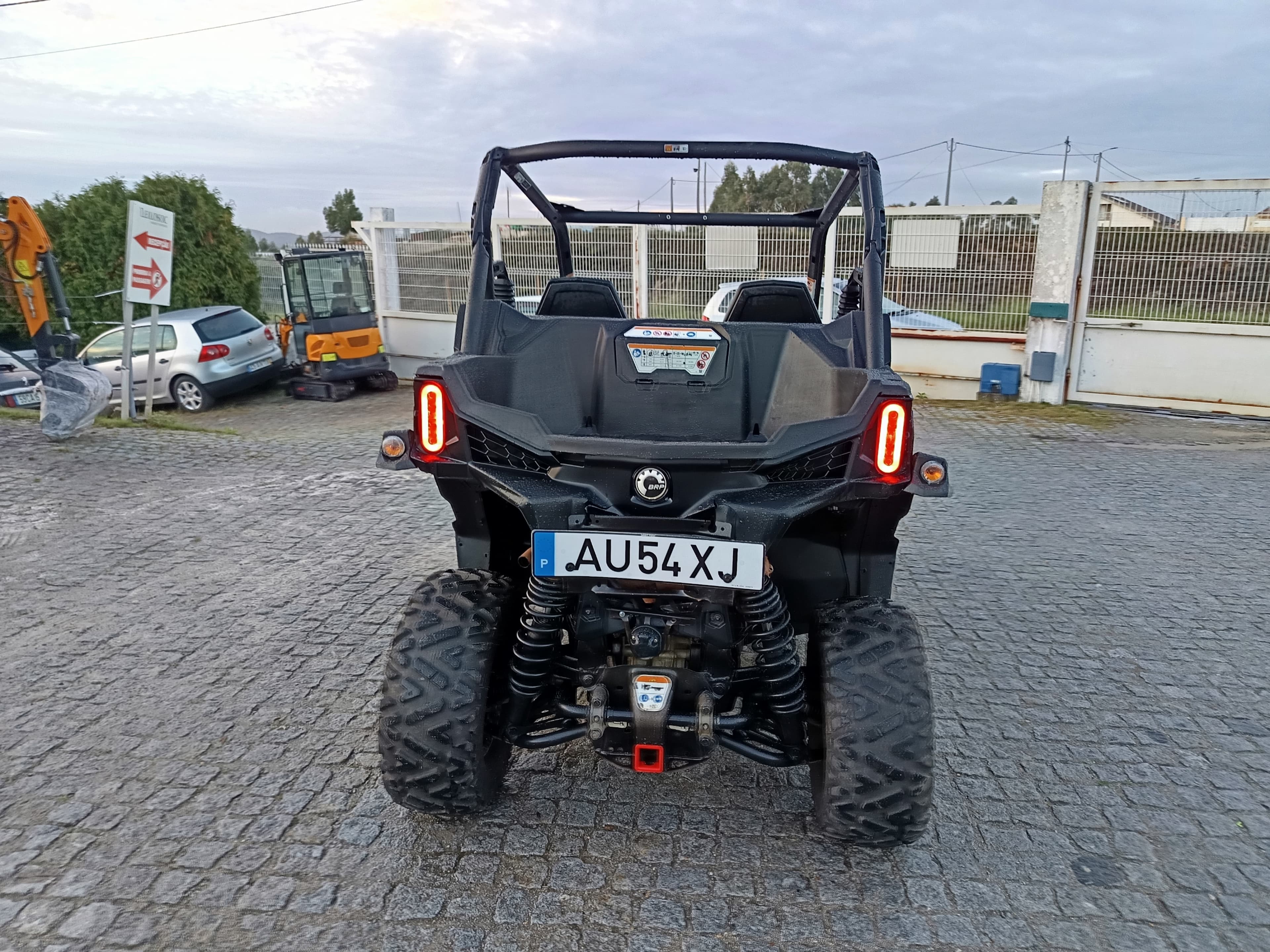 Buggy Can-Am Maverick Trail · Ano 2022 — imagem 6