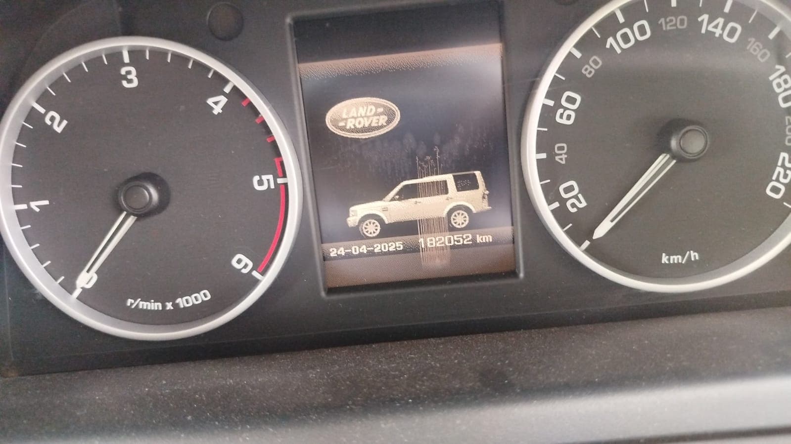 Land Rover Discovery — image 7