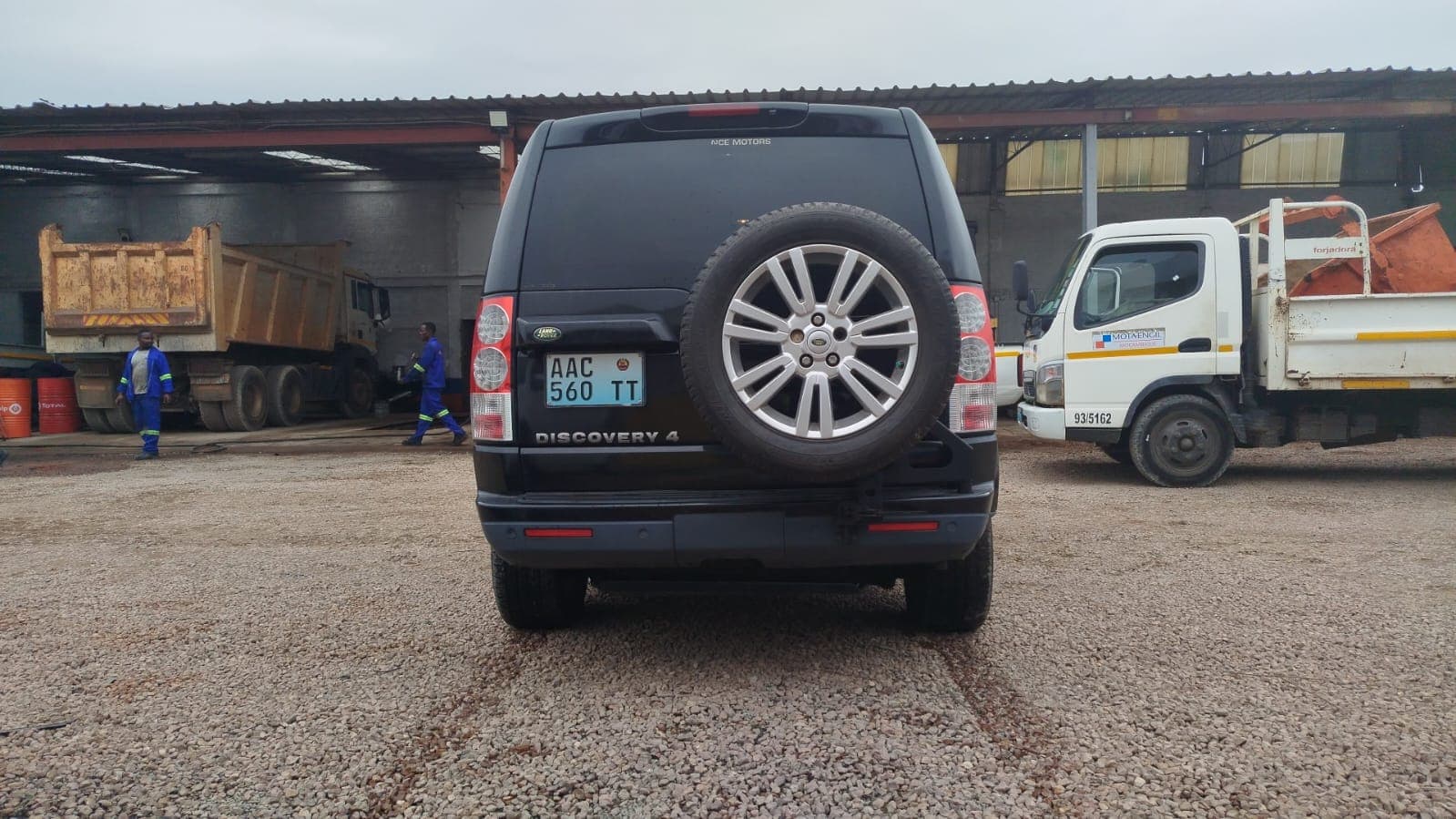 Land Rover Discovery — image 16