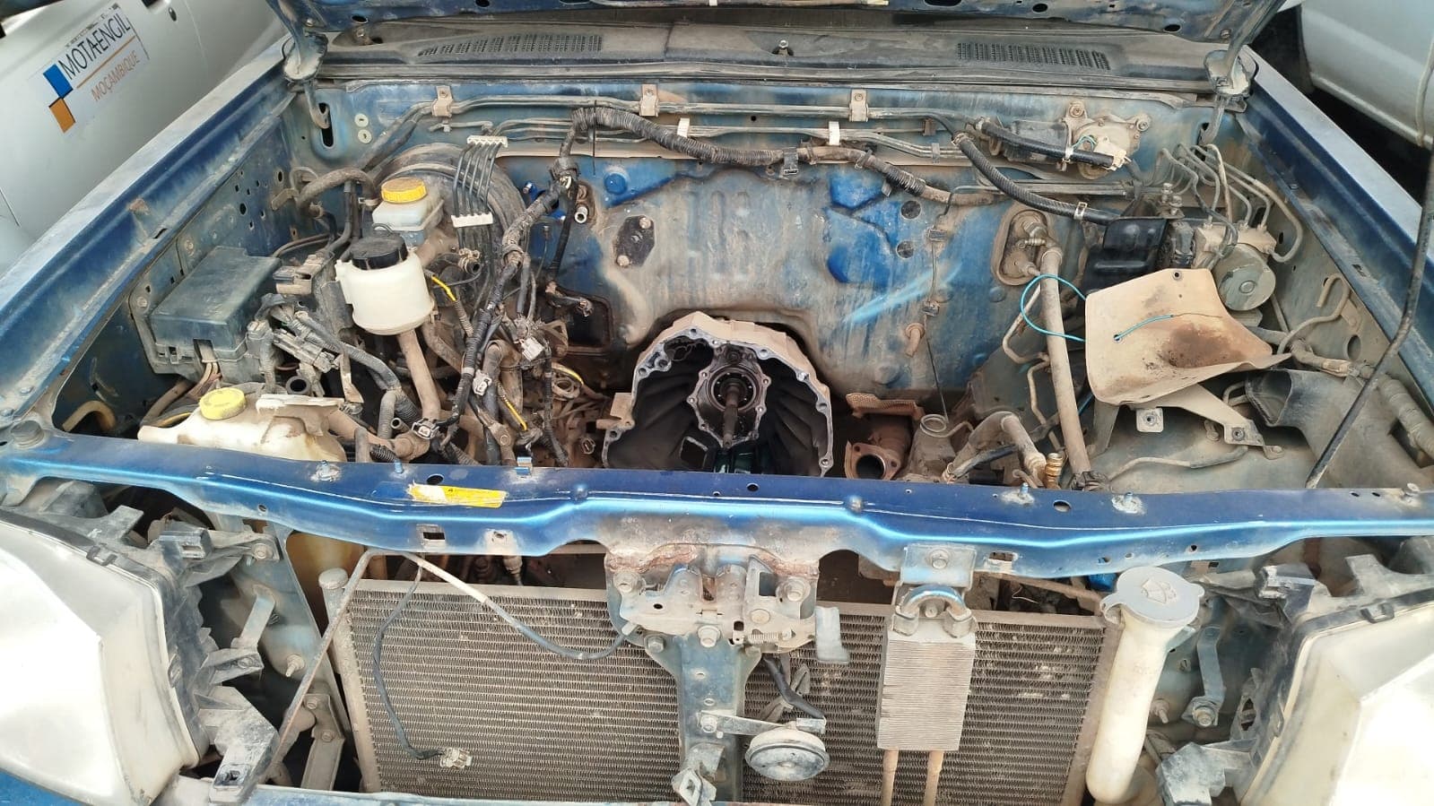 Nissan Hardbody — image 2