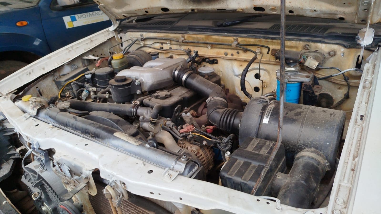 Nissan Hardbody — image 2
