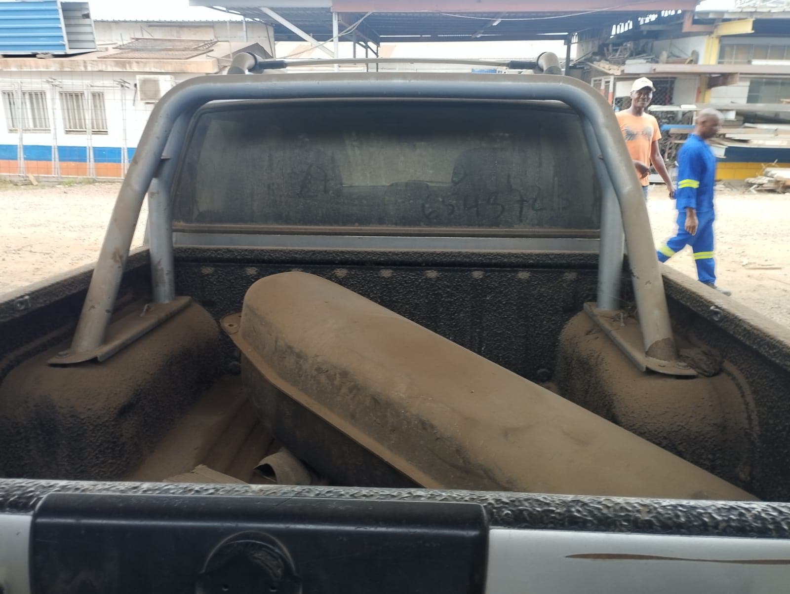 Nissan Hardbody — imagem 6