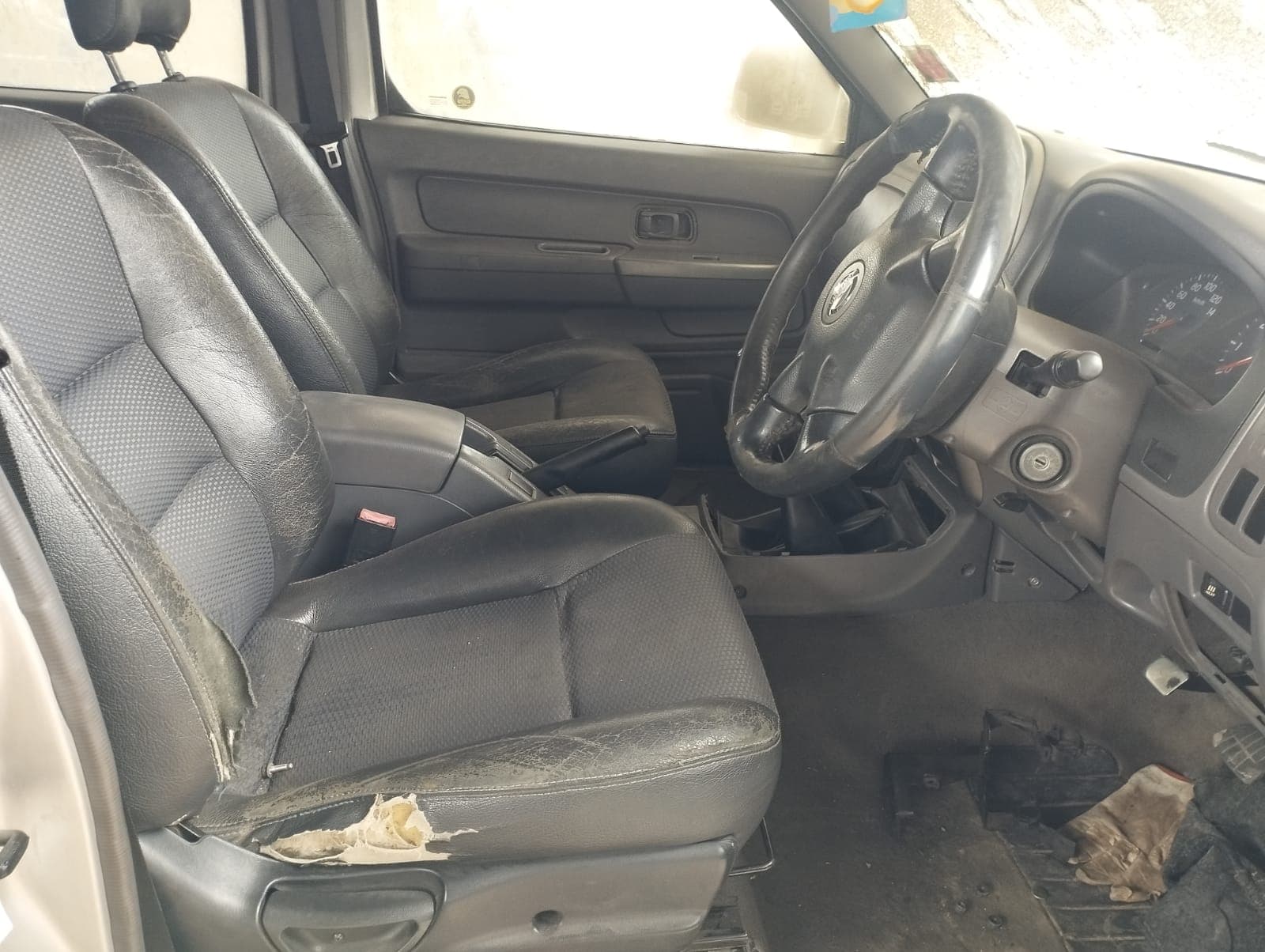 Nissan Hardbody — imagem 3