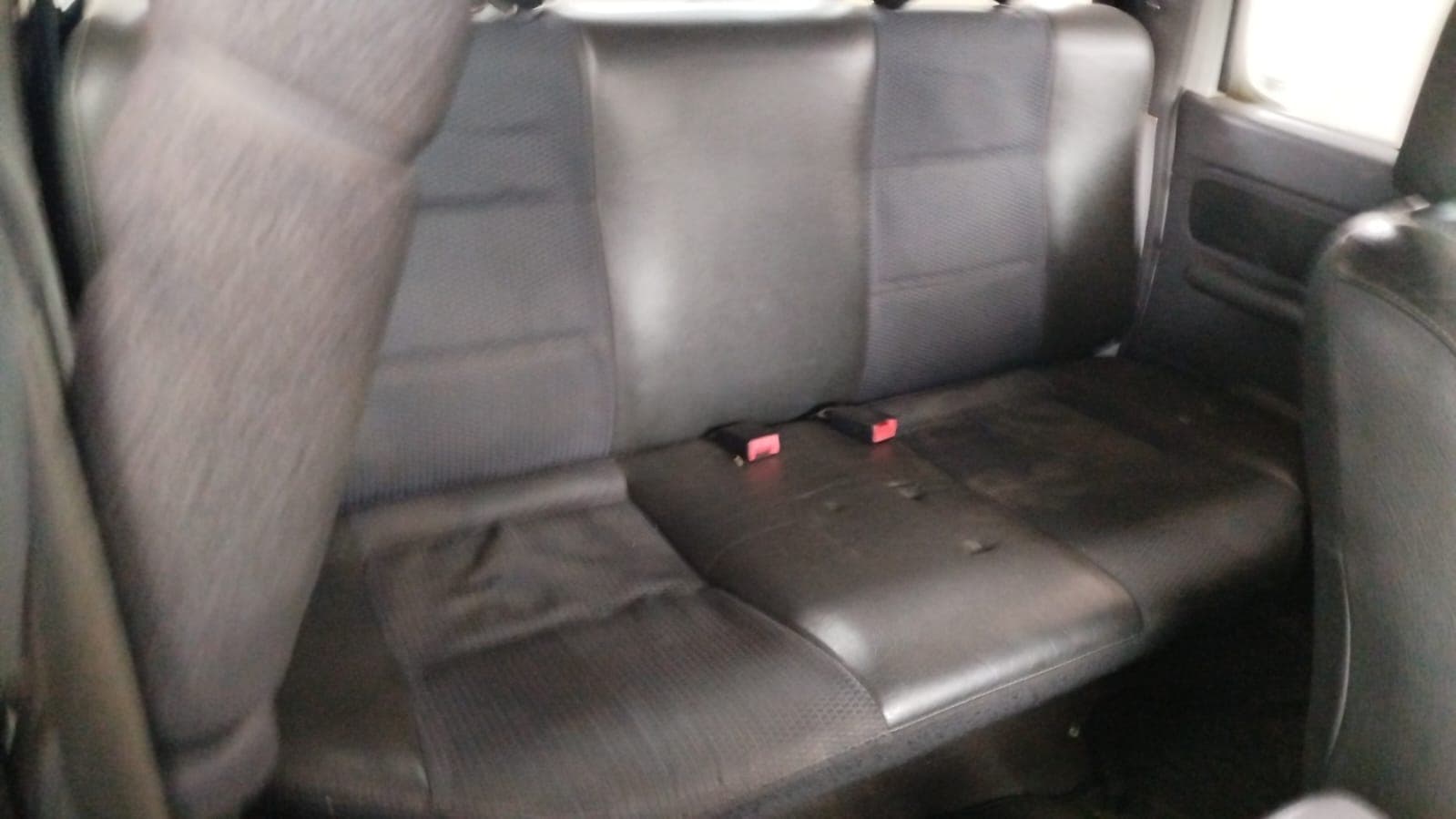 Nissan Hardbody — image 6