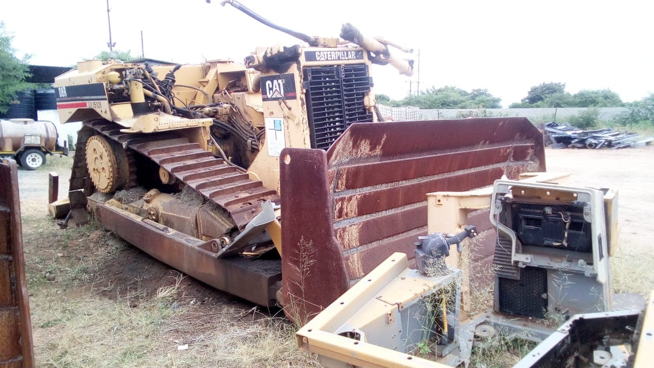 Tractor de rastos Caterpillar D6R — image 4