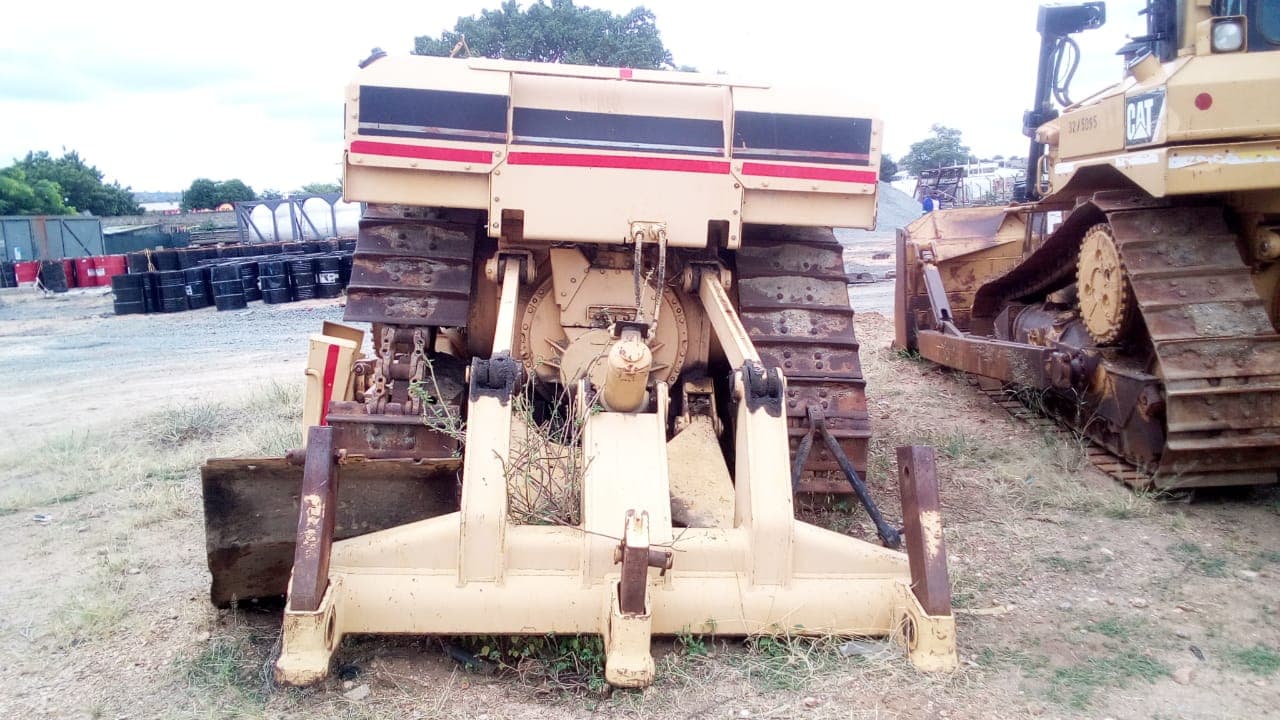 Tractor de rastos Caterpillar D6R — image 7