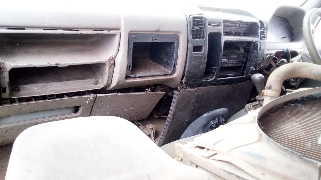 Hino Dutro — imagem 5