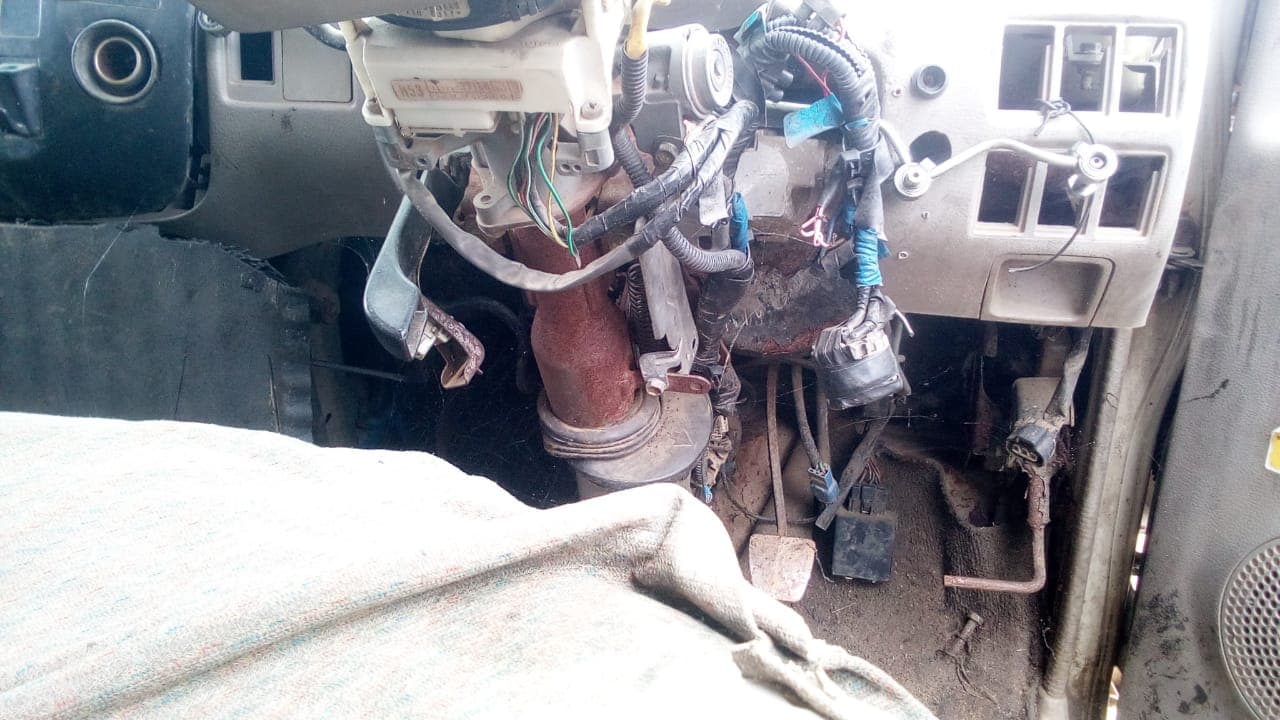 Hino Dutro — imagem 7