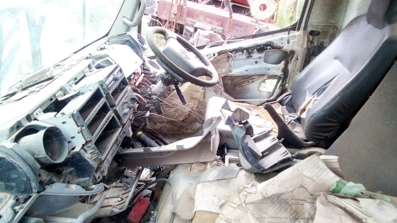 Toyota Hino 813 — imagem 6