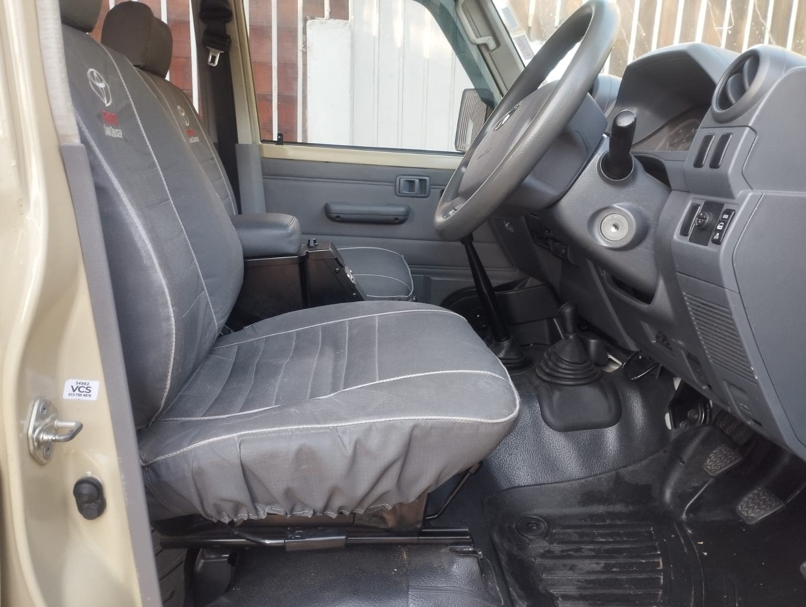 Toyota/Land Cruiser 2,60m — image 14
