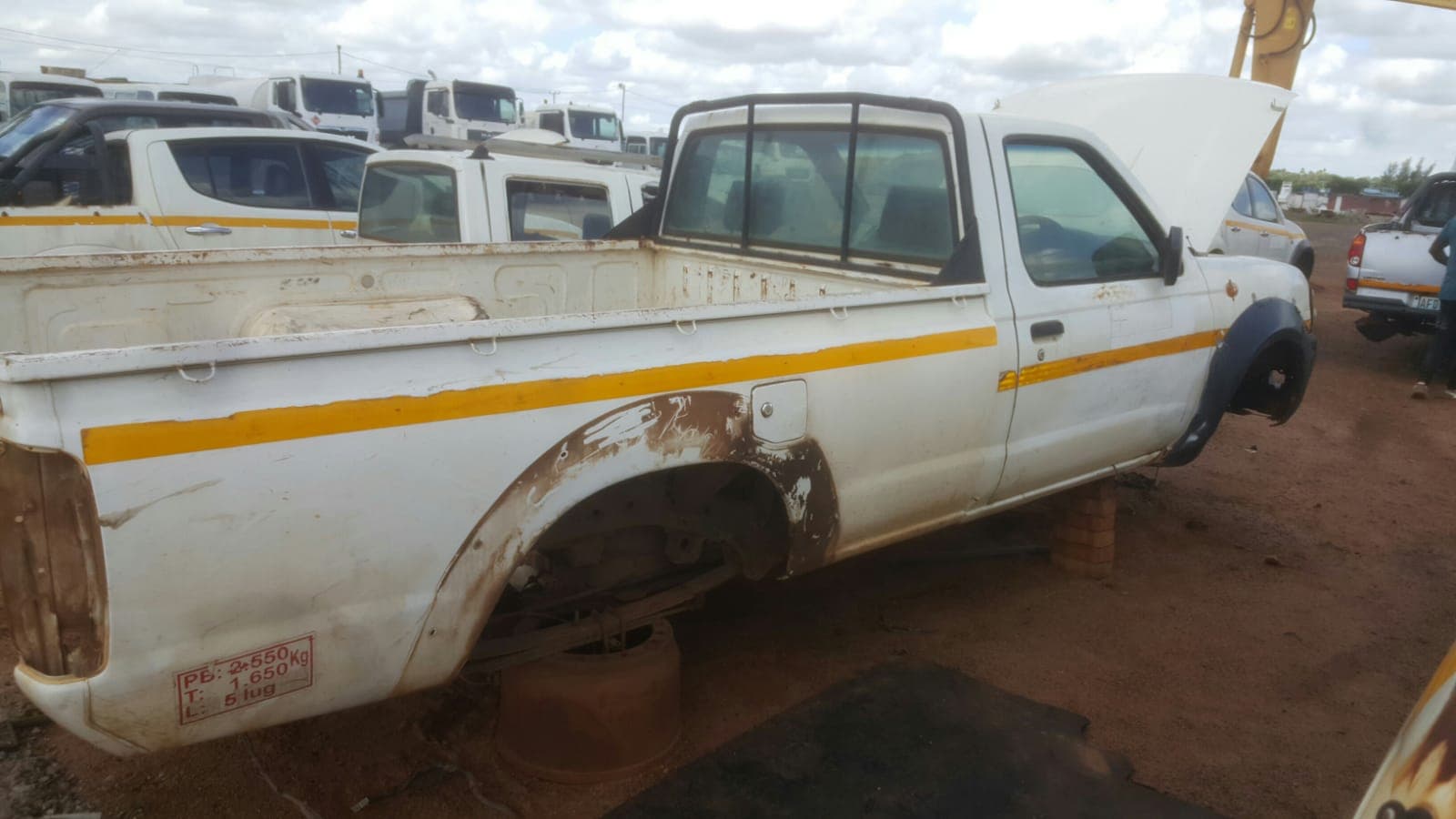 Nissan Hardbody — imagem 3
