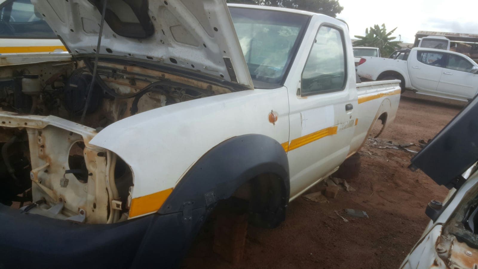 Nissan Hardbody — imagem 4