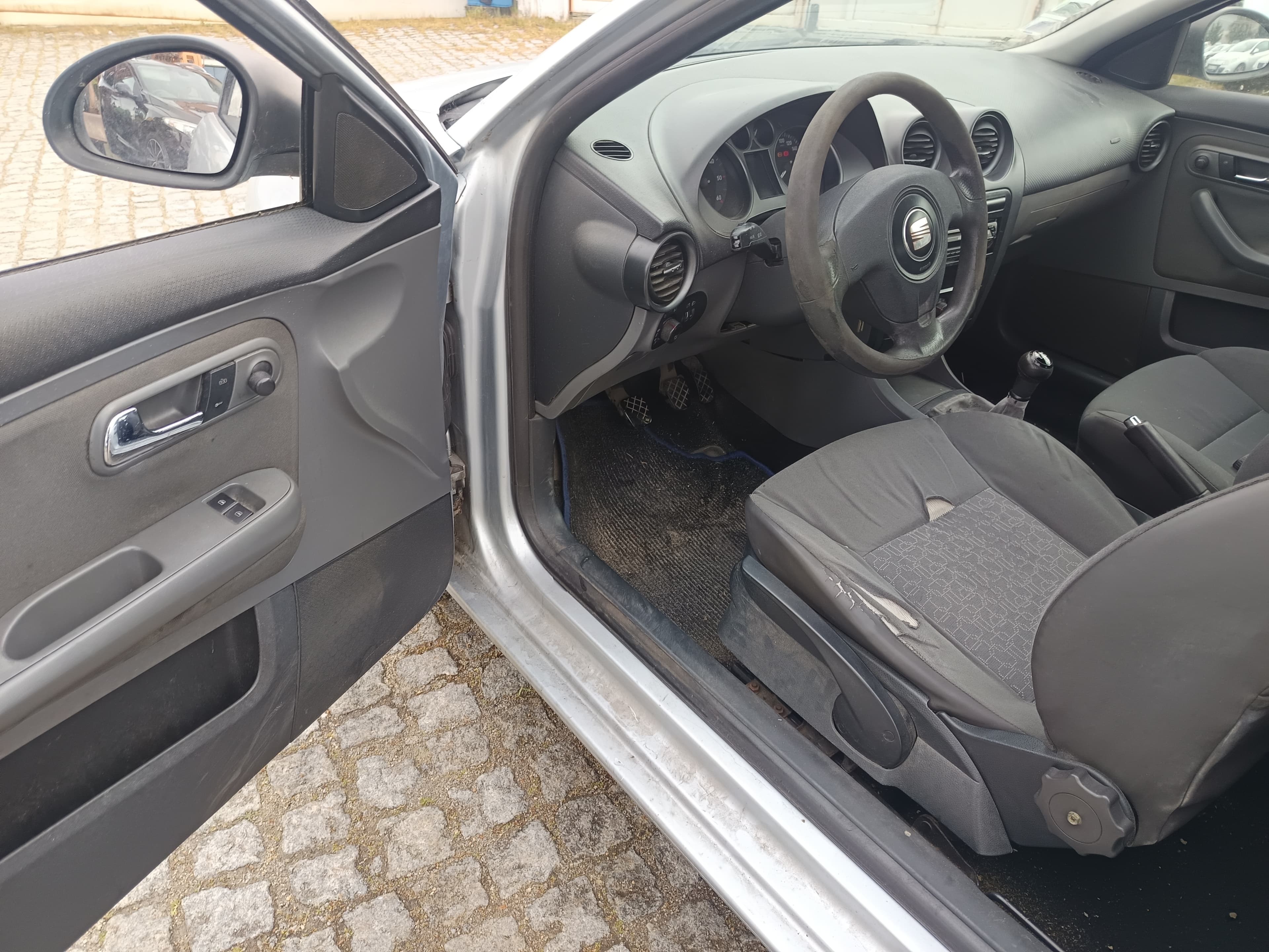 Seat Ibiza · Ano 2006 — imagem 26