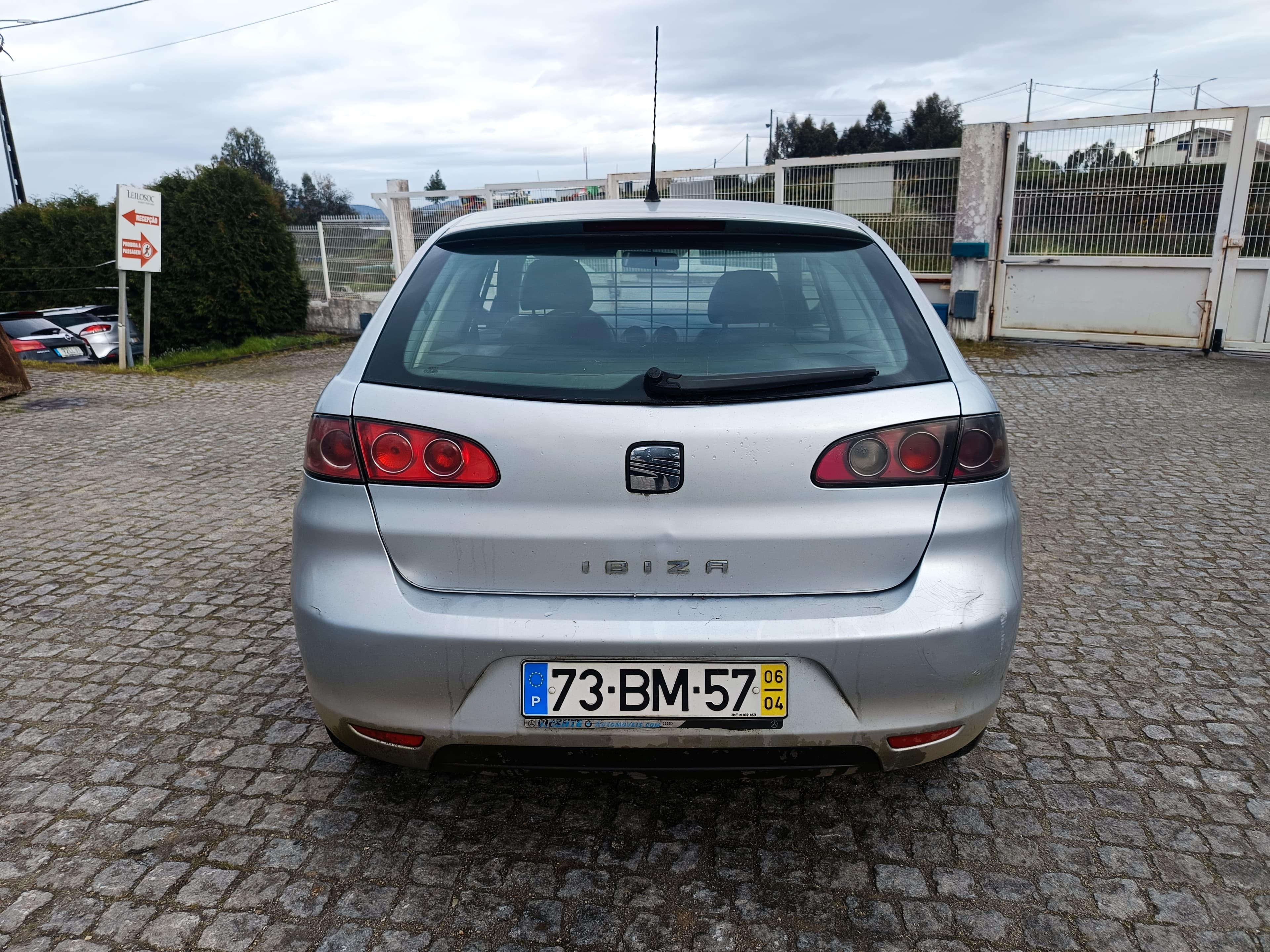 Seat Ibiza · Ano 2006 — imagem 5