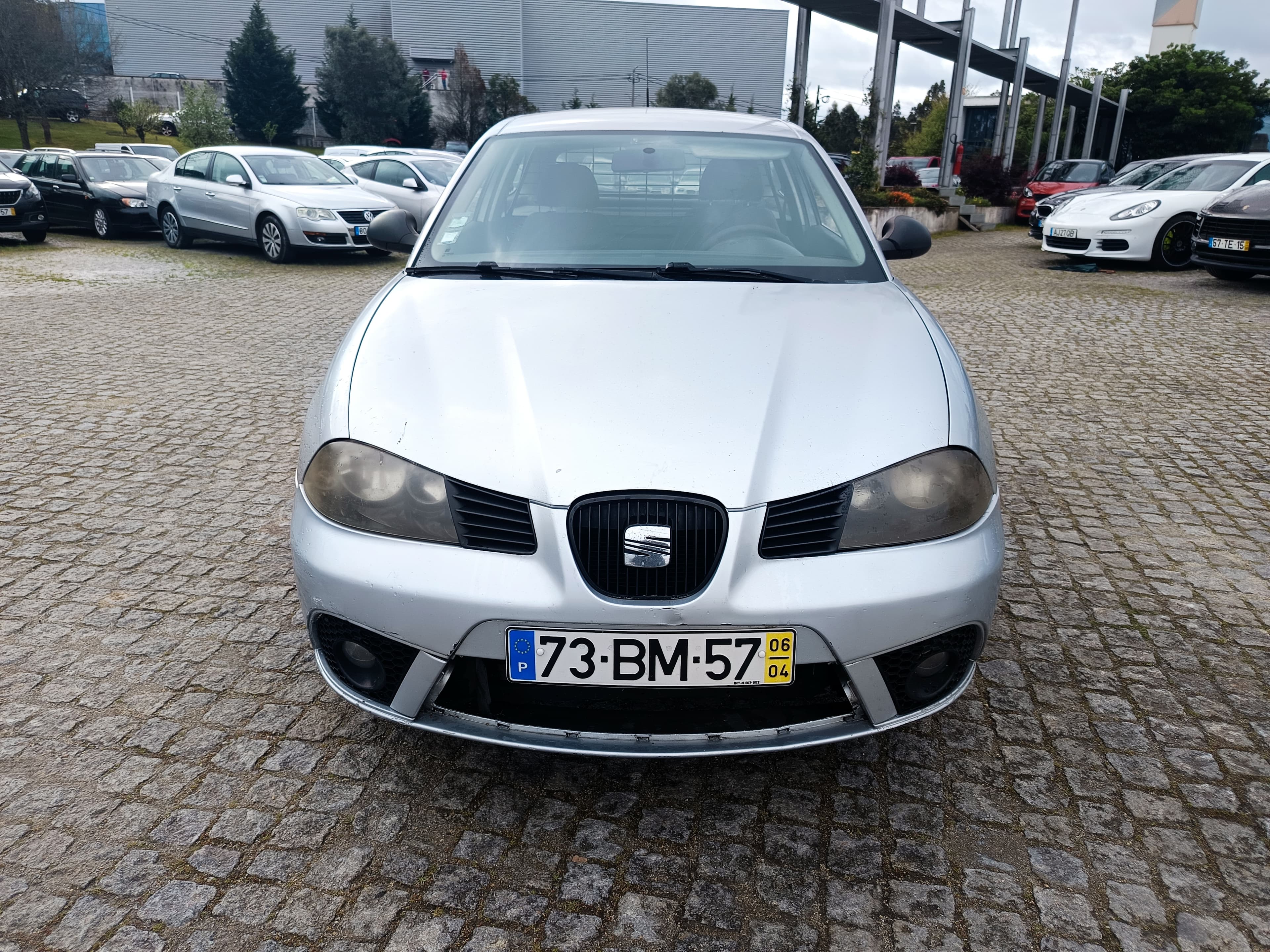 Seat Ibiza · Ano 2006 — imagem 2