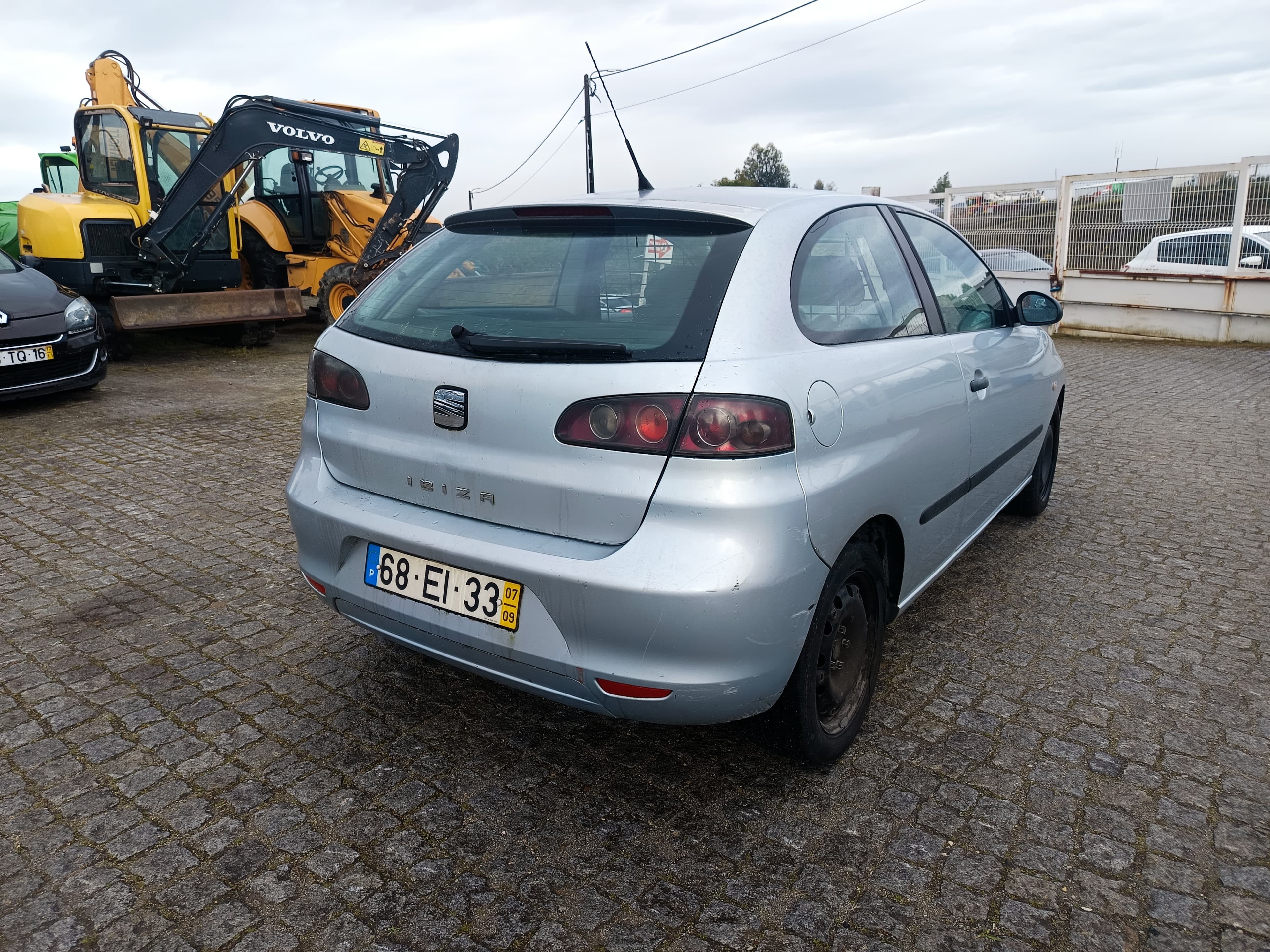 Seat Ibiza · Ano 2007 — imagem 4