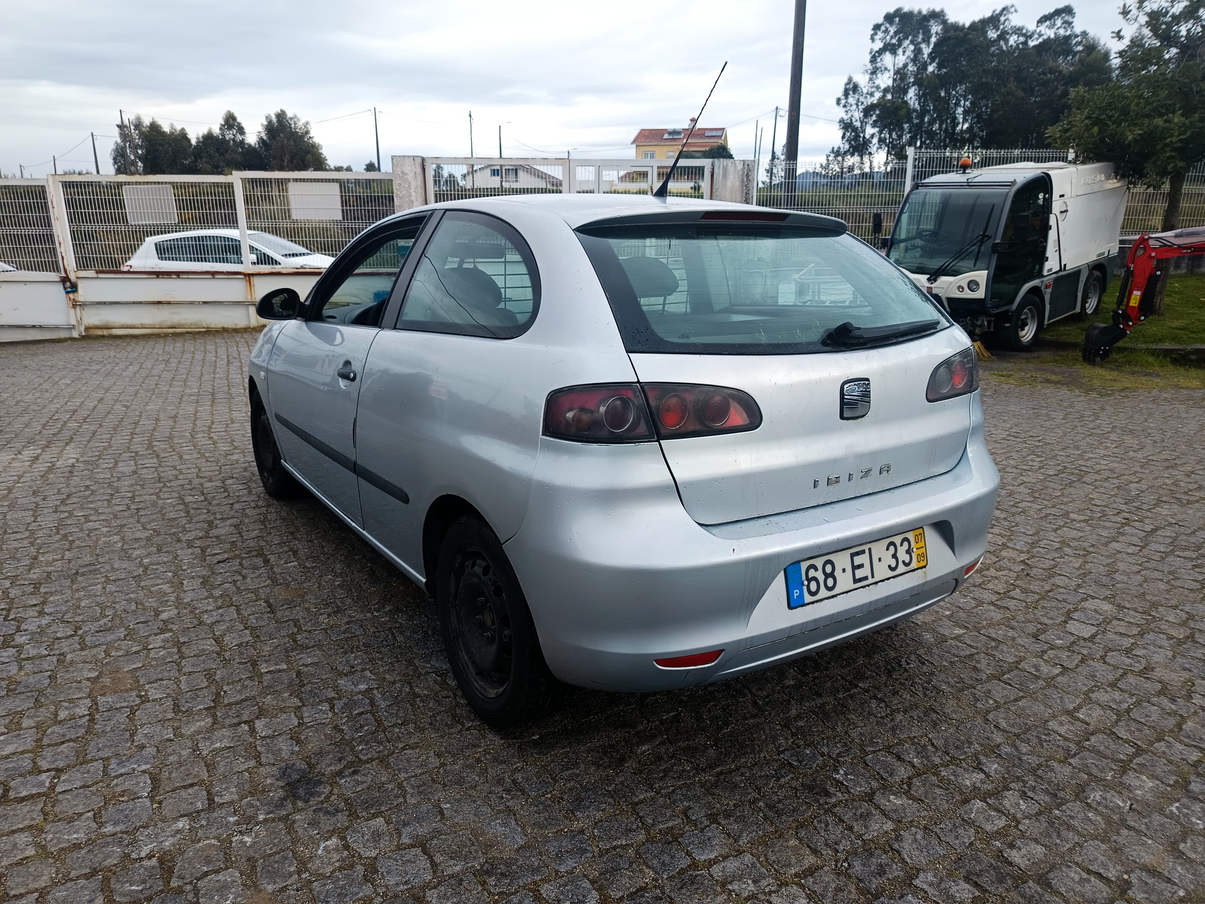 Seat Ibiza · Ano 2007 — imagem 6