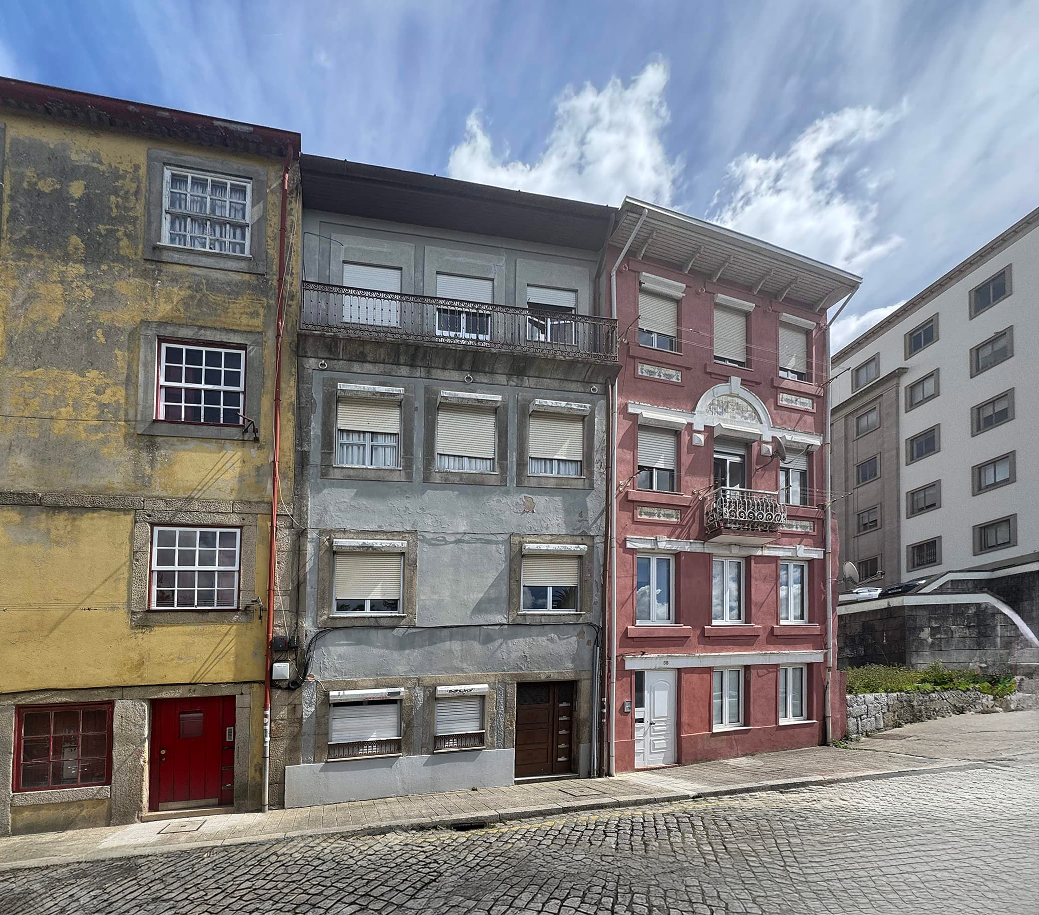 Edifício de 5 Pisos · Jardim das Virtudes, Porto — imagem 1